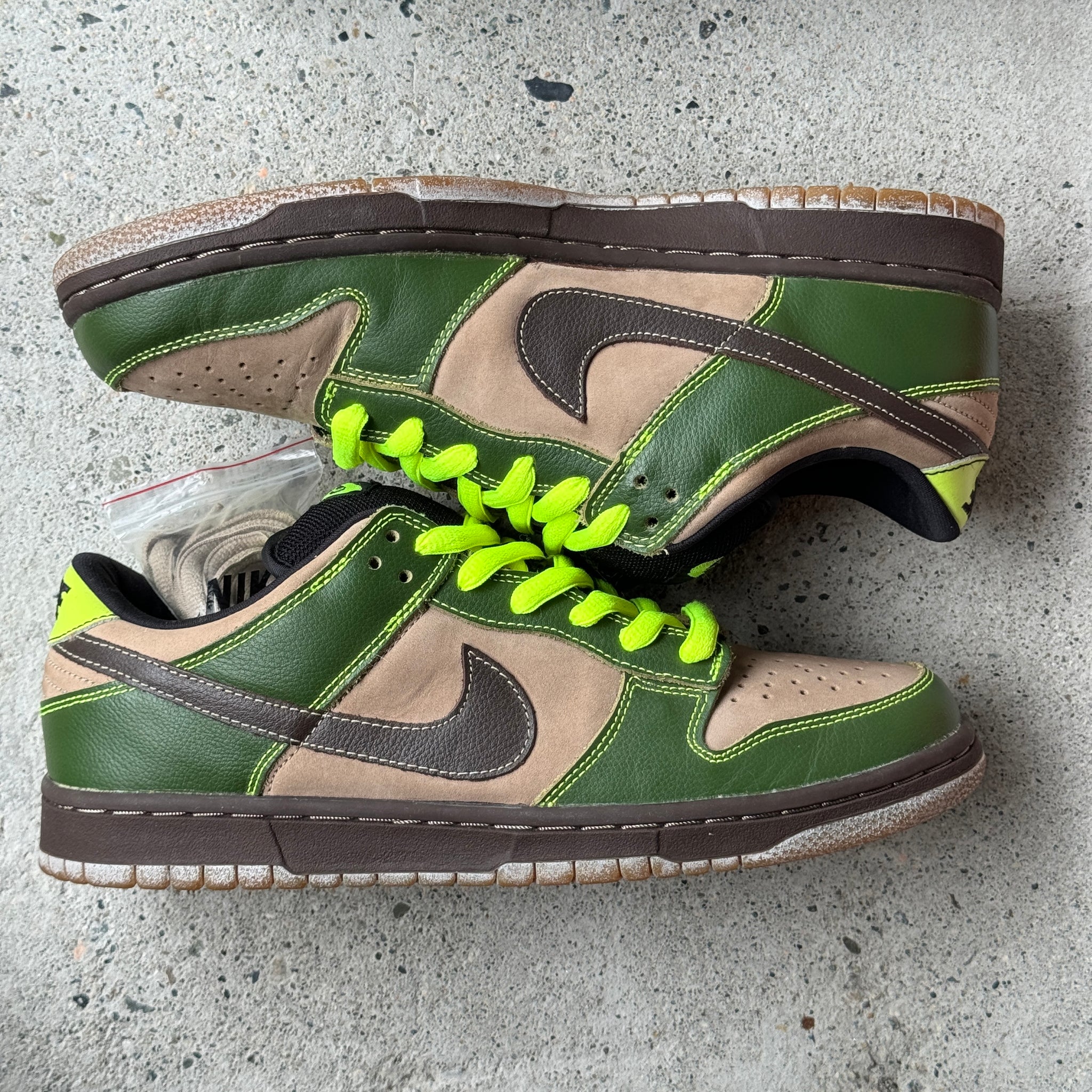 11 US - DS NIKE SB DUNK LOW JEDI W BOX 2004