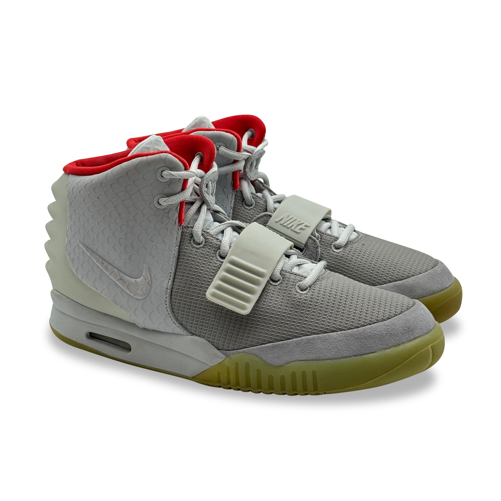 11 US - DS NIKE AIR YEEZY 2 PURE PLATNIUM W BOX 2014