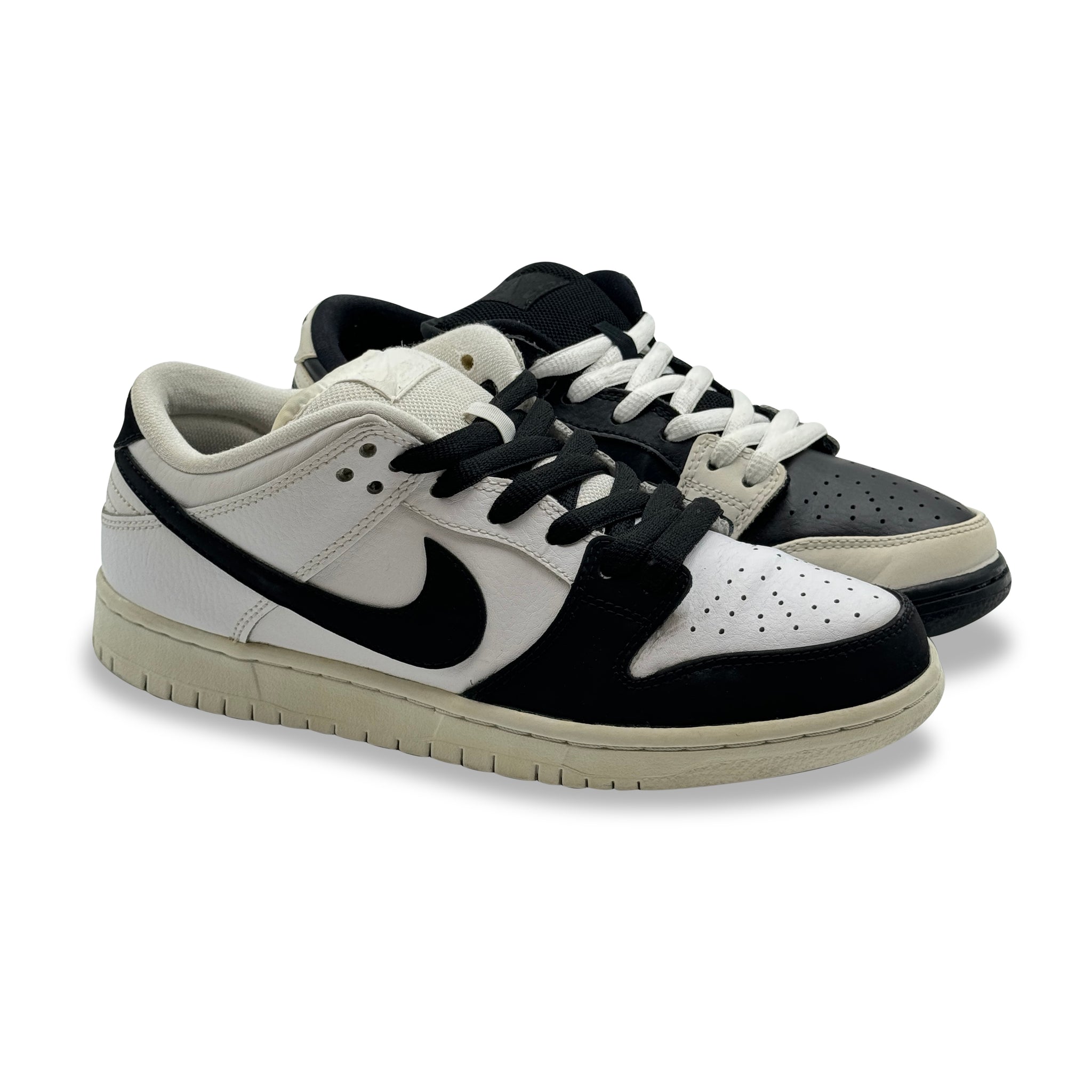 8 US - NIKE SB DUNK LOW YIN YANG W BOX 2015
