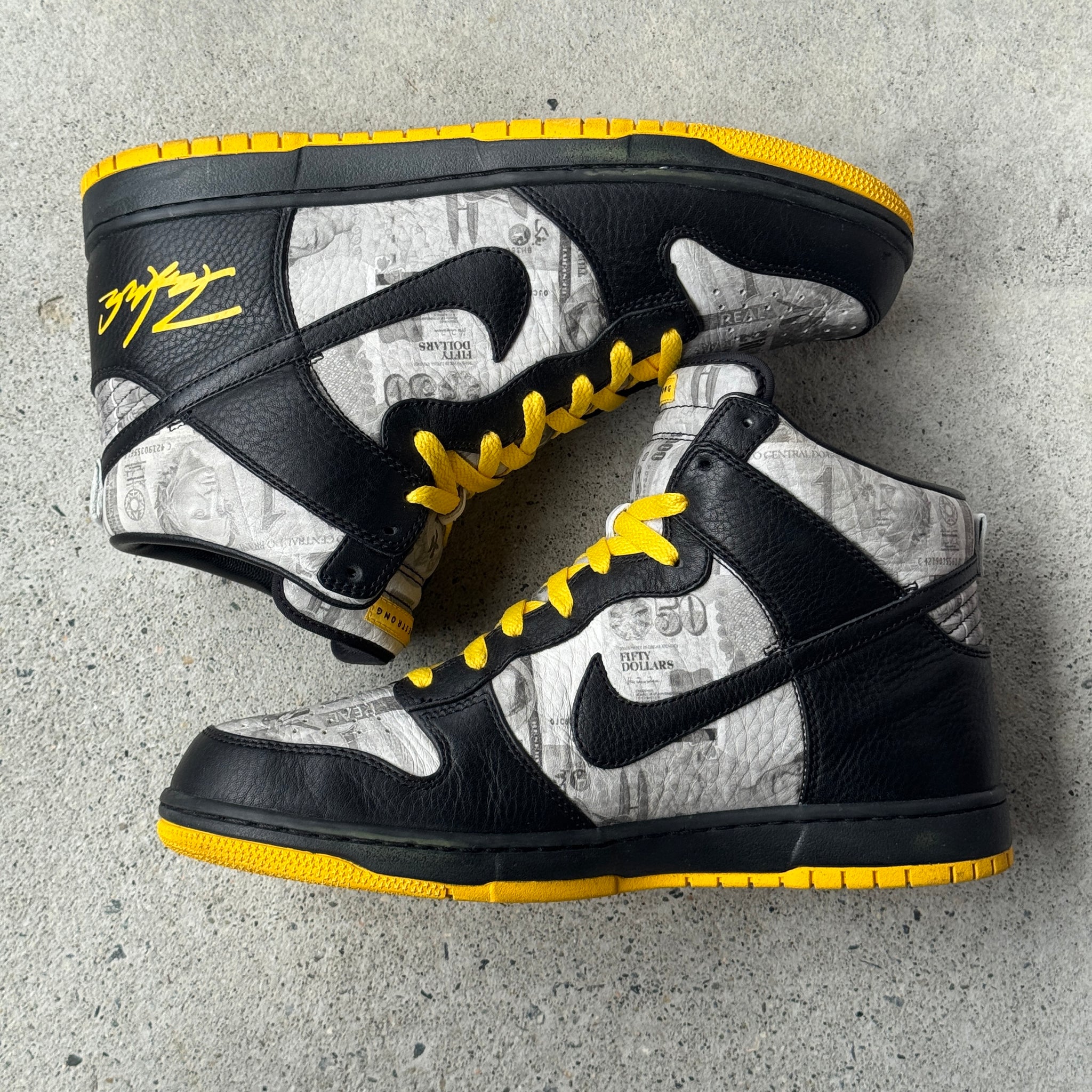 11 US - NIKE DUNK HIGH SUPREME LAF FLOM W BOX 2009