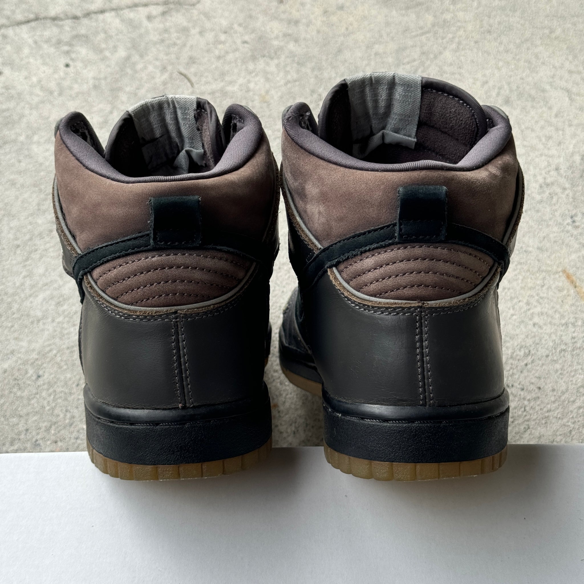 6.5 US - NIKE SB DUNK HIGH MF DOOM 2007