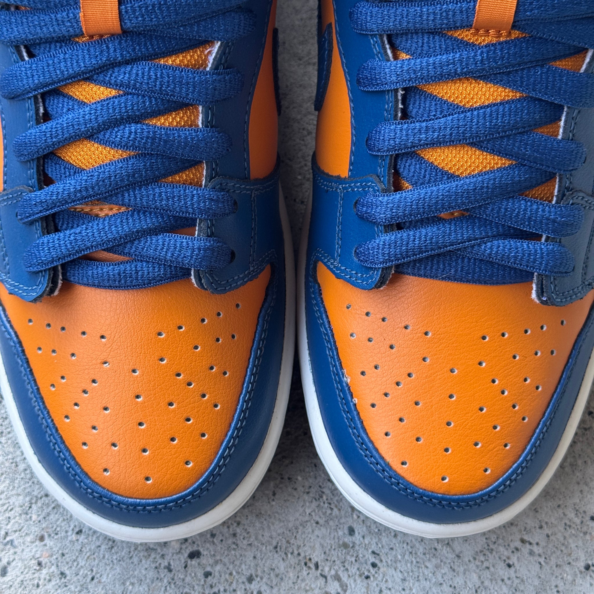7.5 US - NIKE SB DUNK LOW SUNSET FRENCH BLUE W BOX 2011