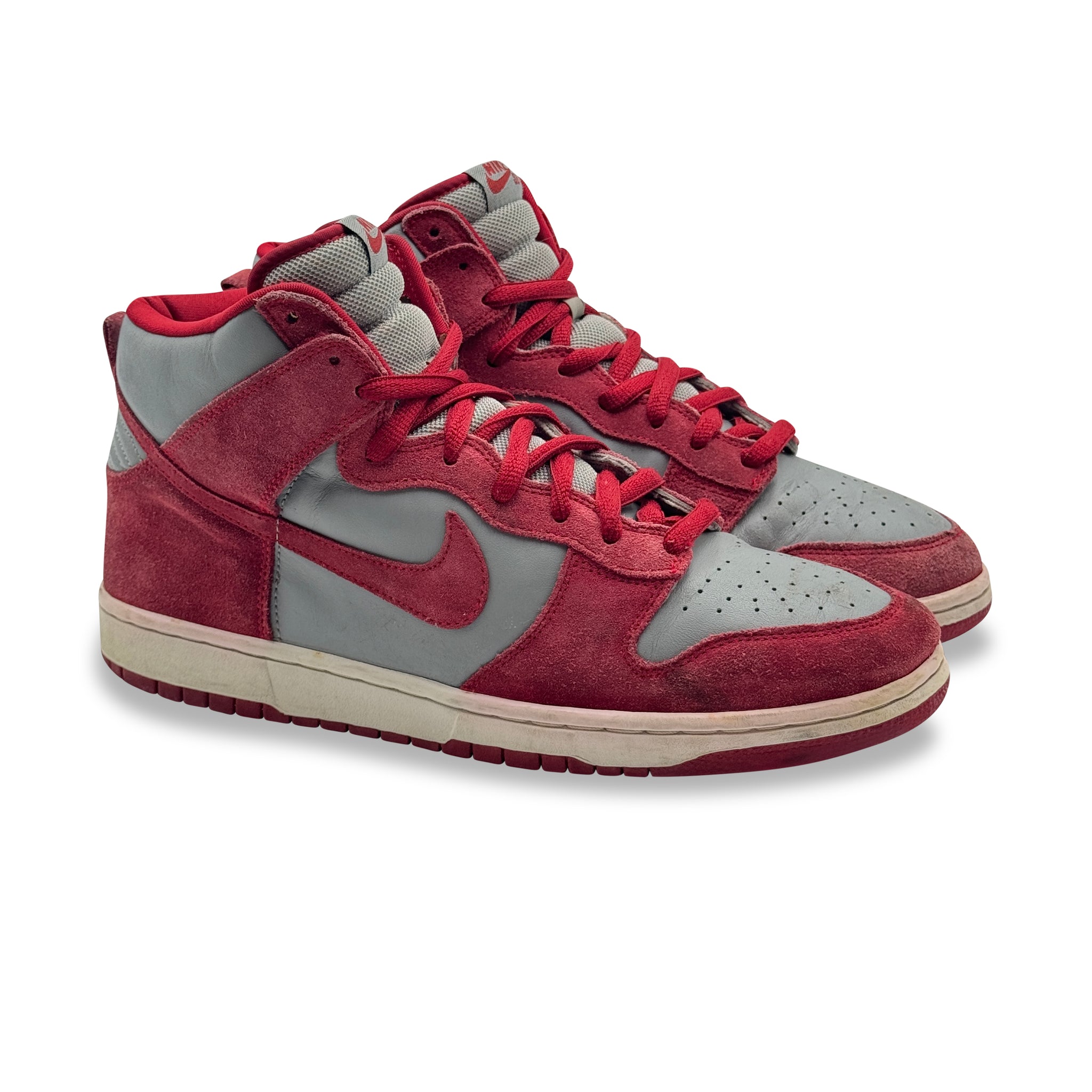 13 US - NIKE SB DUNK HIGH BTTYS UNLV 2005