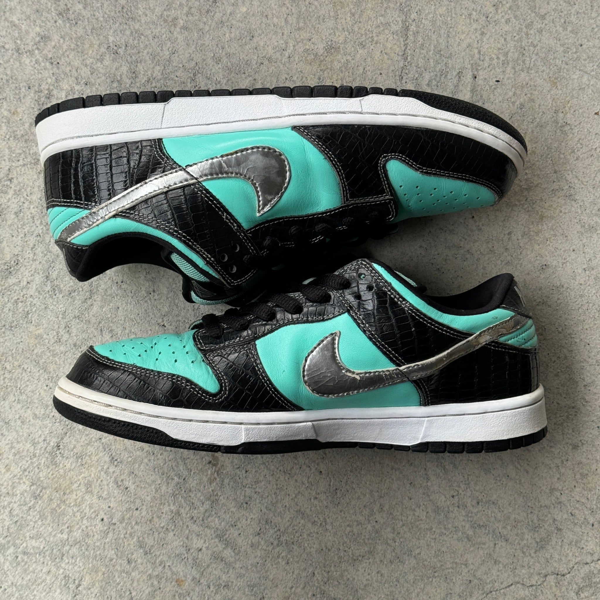 9.5 US - NIKE SB DUNK LOW TIFFANY W BOX 2005