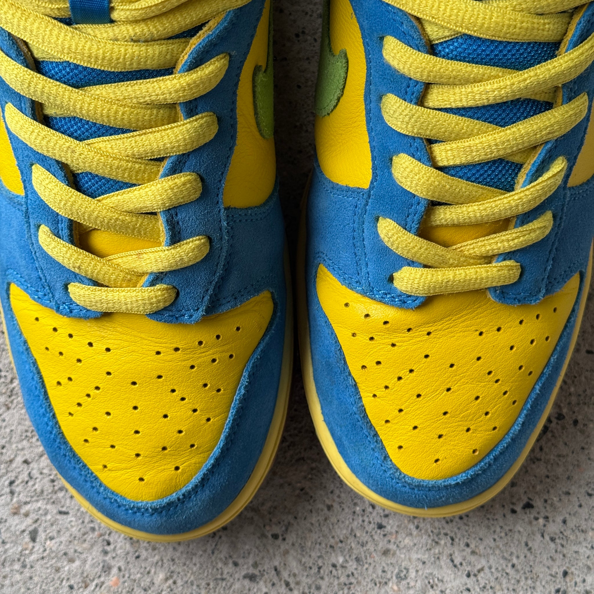 9 US - NIKE SB DUNK HIGH MARGE SIMPSON W BOX 2008