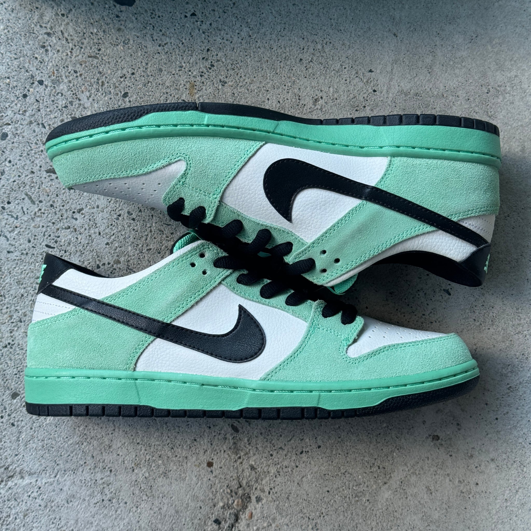 11 US - DS NIKE SB DUNK LOW SEA CRYSTAL W BOX 2016