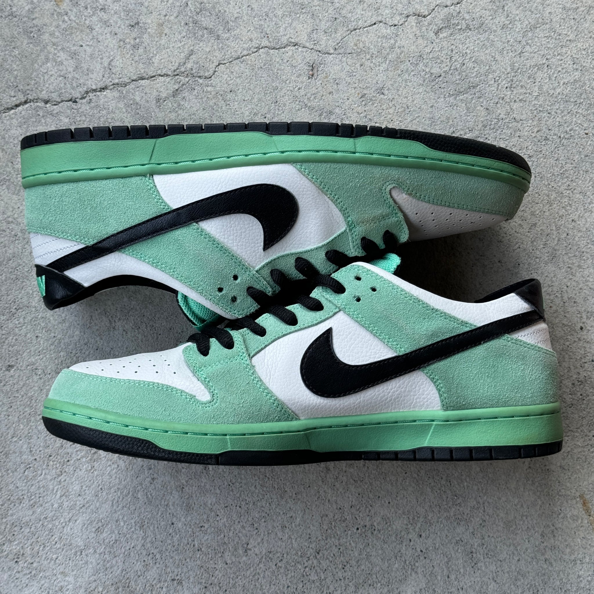 13 US - NIKE SB DUNK LOW SEA CRYSTAL W BOX 2016