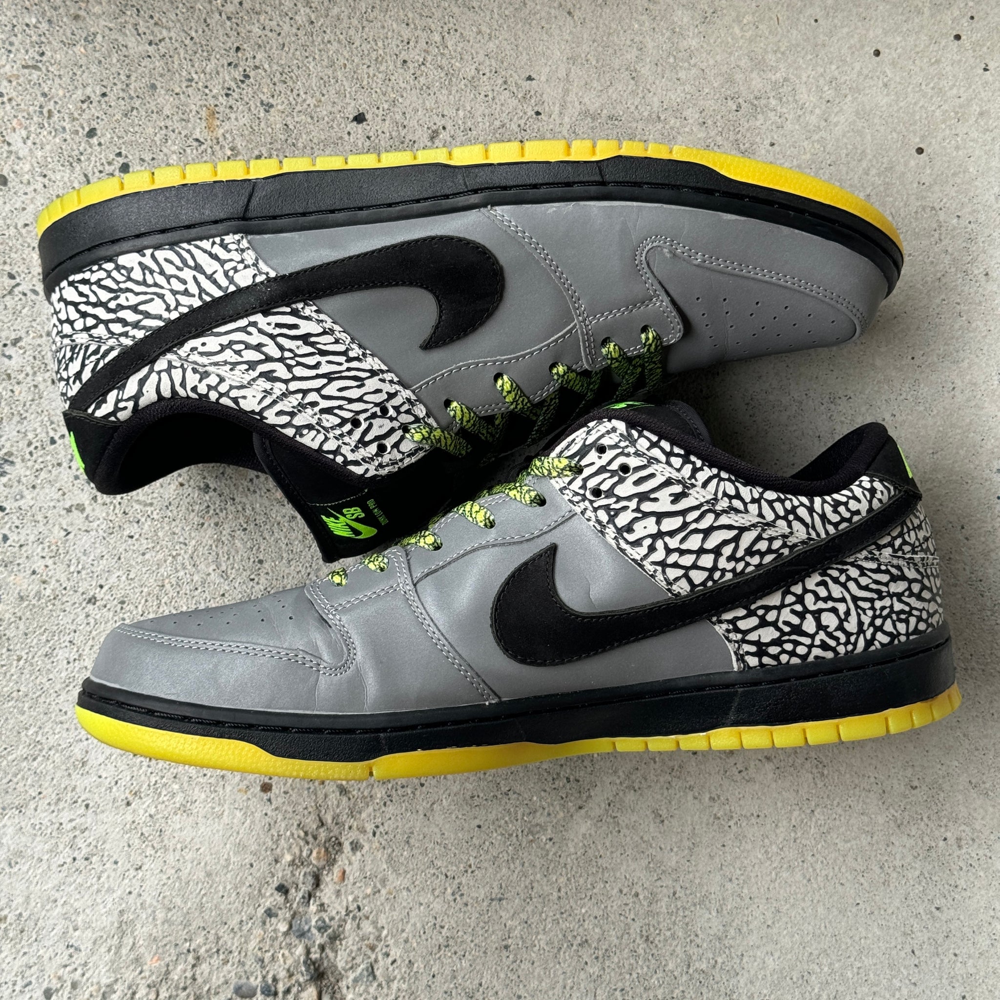 13 US - NIKE SB DUNK LOW DJ CLARK KENT W BOX 2013