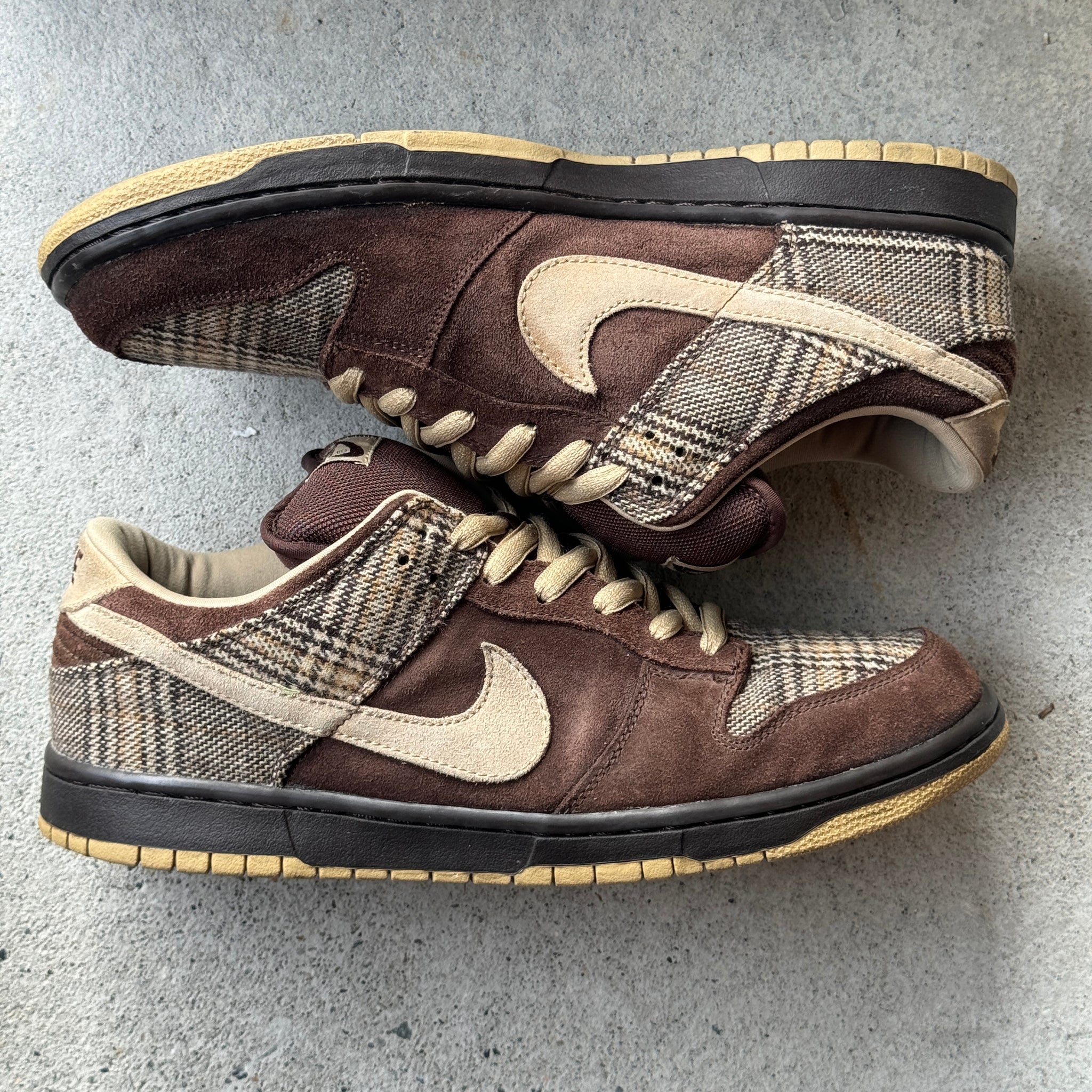 13 US - NIKE SB DUNK LOW TWEED W BOX 2004