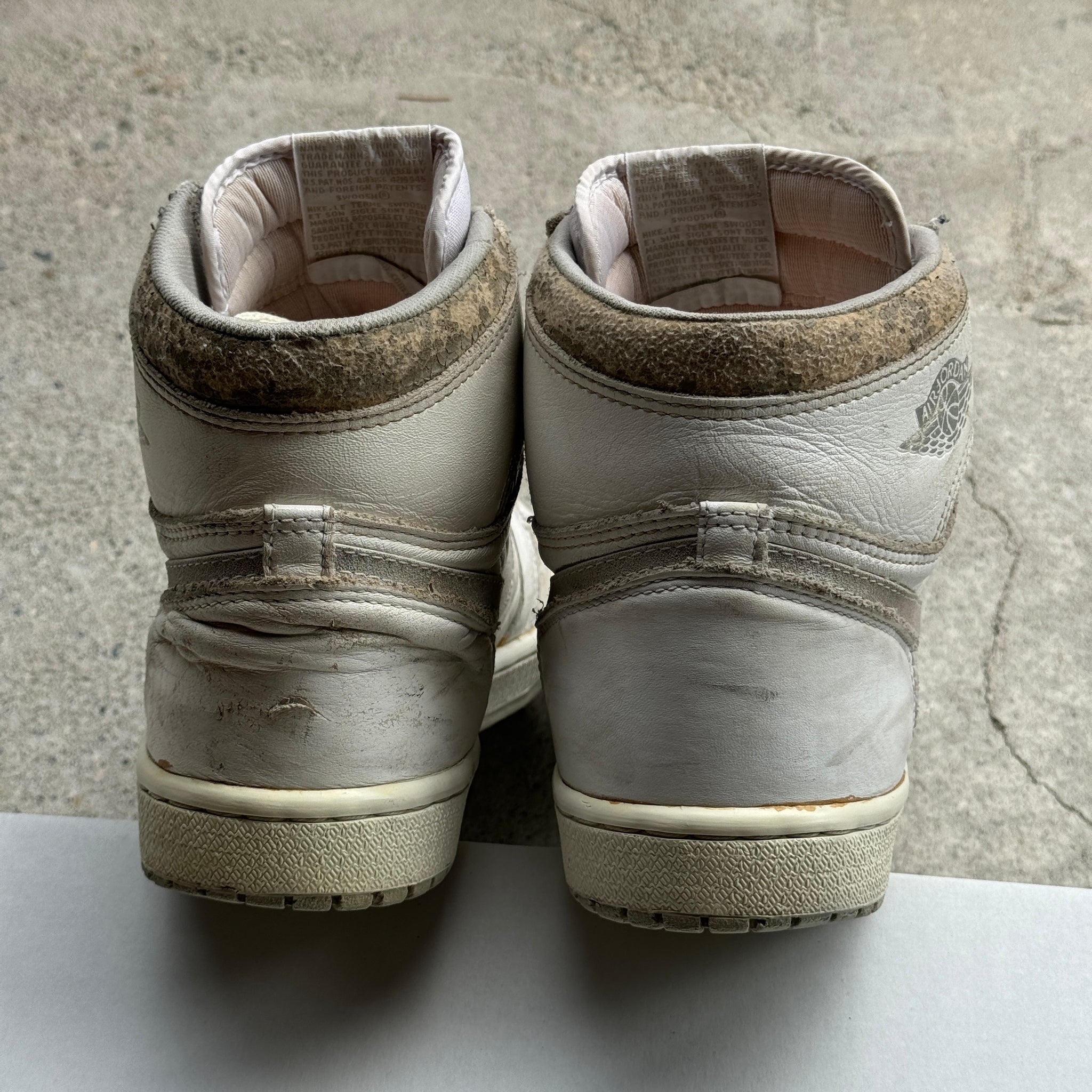 10.5 US - JORDAN 1 NATURAL GREY 1985