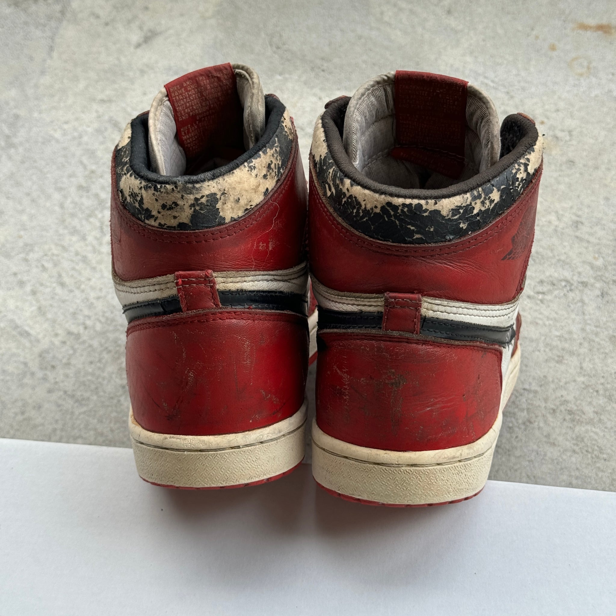 10.5 US - JORDAN 1 CHICAGO 1985