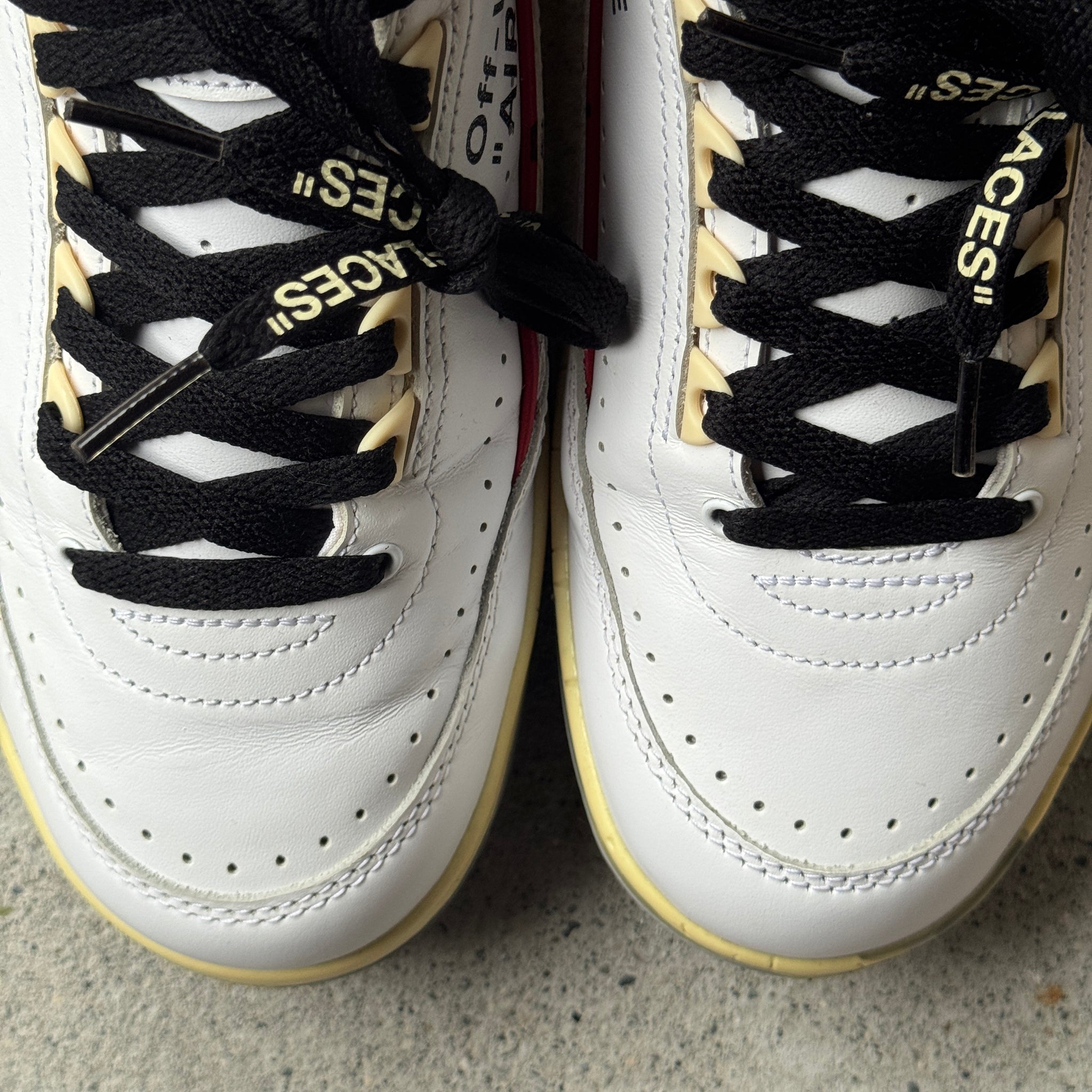 10 US - JORDAN 2 SP OFF WHITE WHITE VARISTY RED 2021