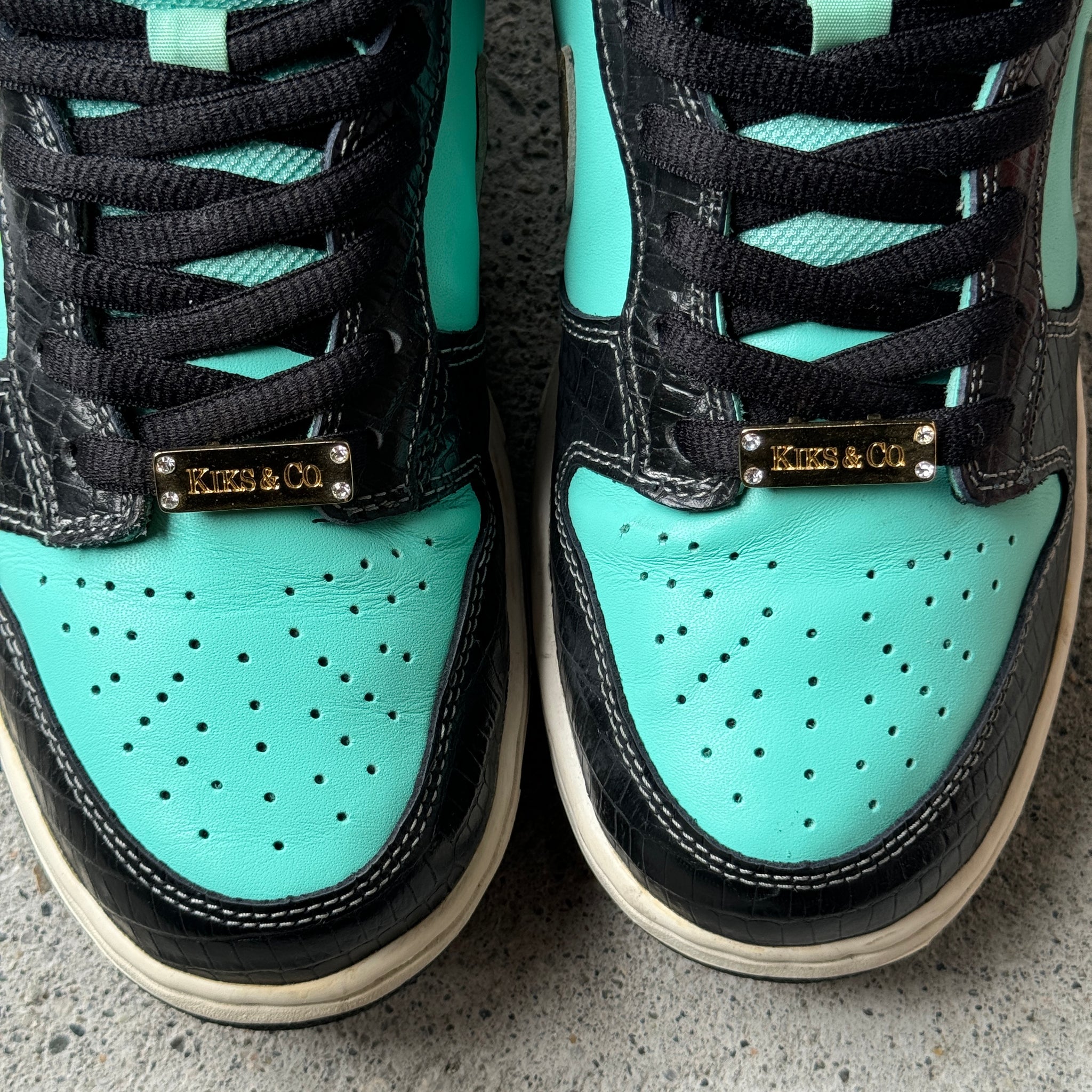 9 US - NIKE SB DUNK LOW TIFFANY W BOX 2005