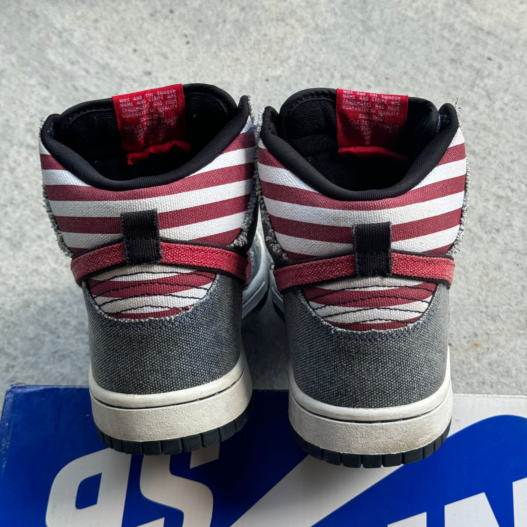 7 US - NIKE SB DUNK HIGH BORN IN THE USA W BOX 2010