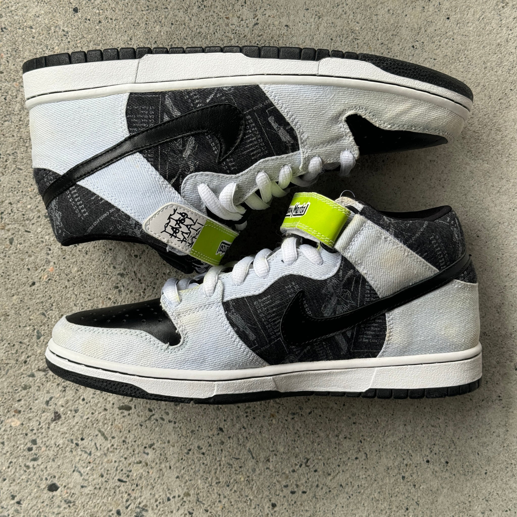 9.5 US - DS NIKE SB DUNK MID HEAVY MENTAL SKATE MENTAL W BOX 2007