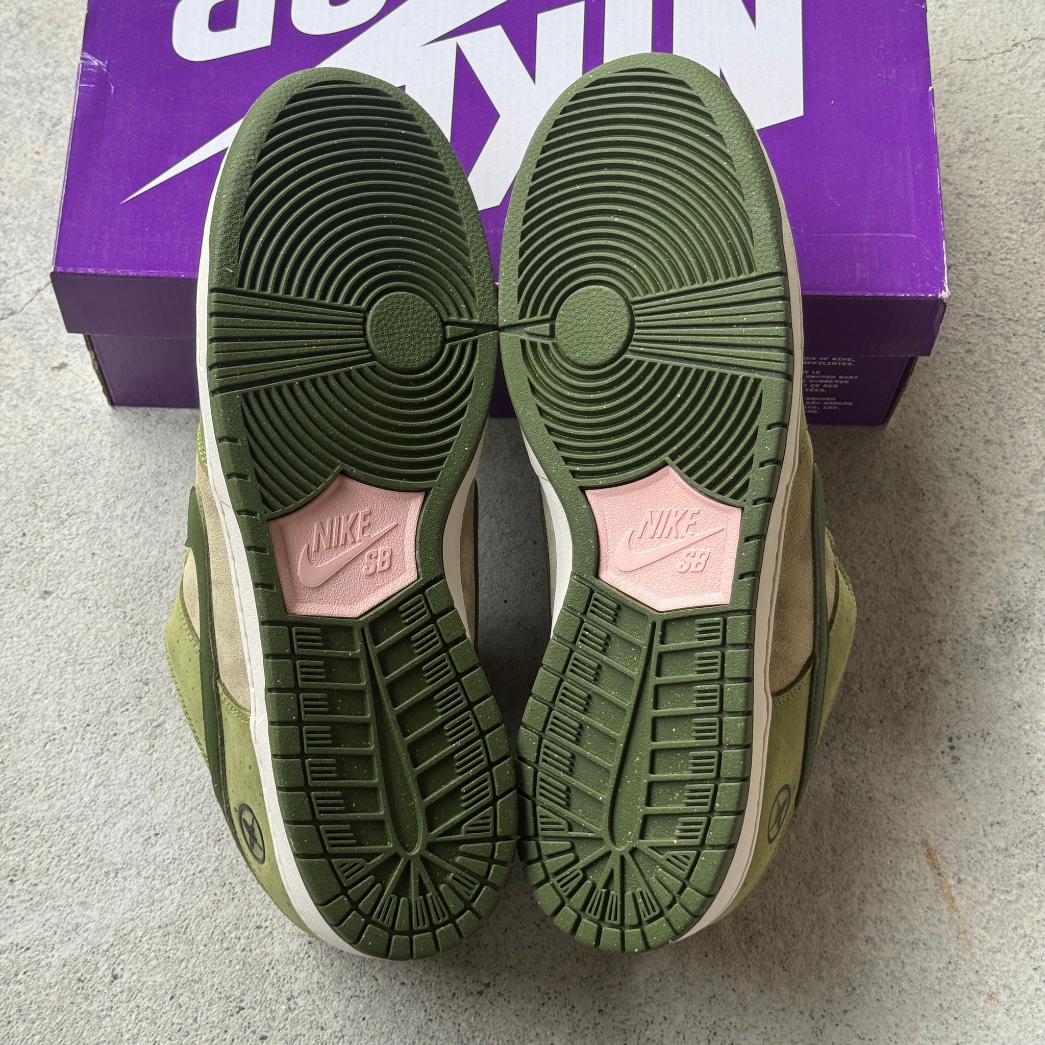 14 US - DS NIKE SB DUNK LOW YUTO HORIGOME MATCHA W BOX 2025
