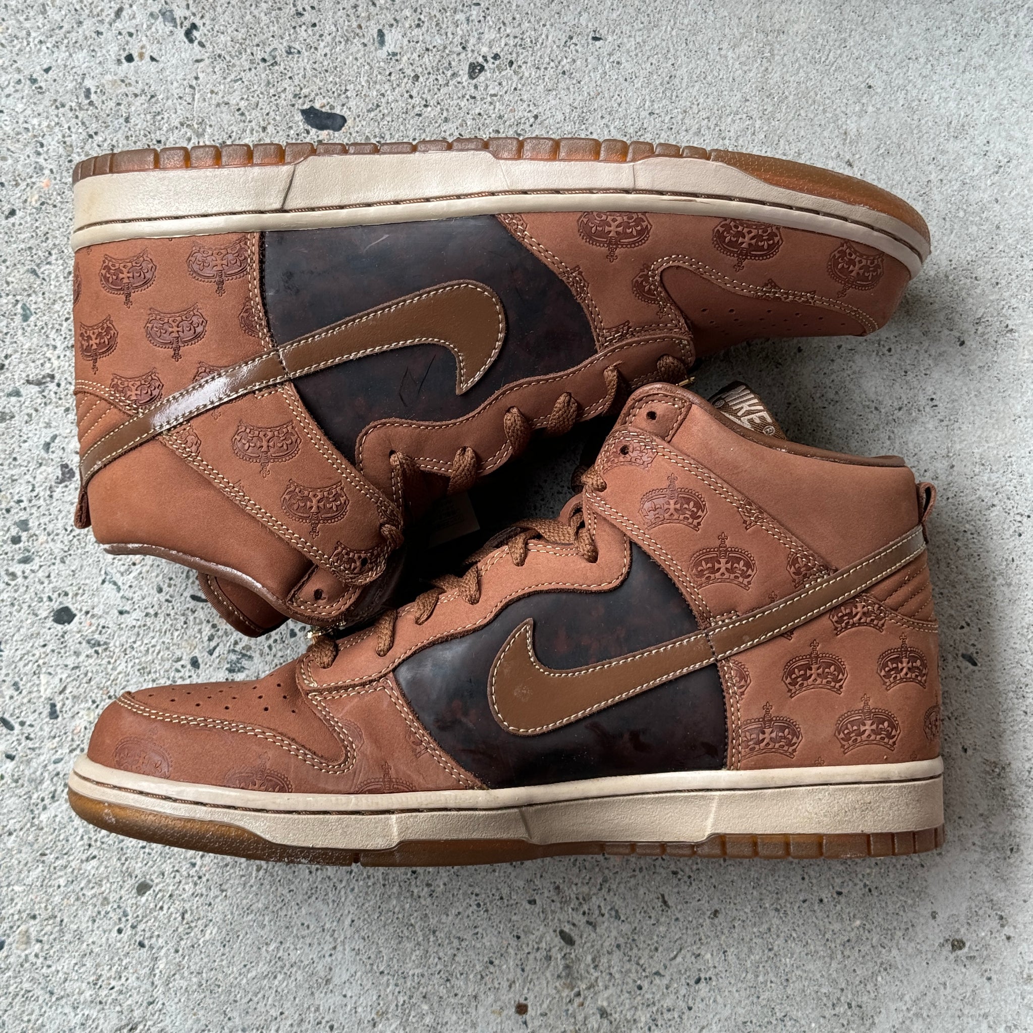 10 US - DS NIKE DUNK HIGH MIGHTY CROWN W BOX 2006