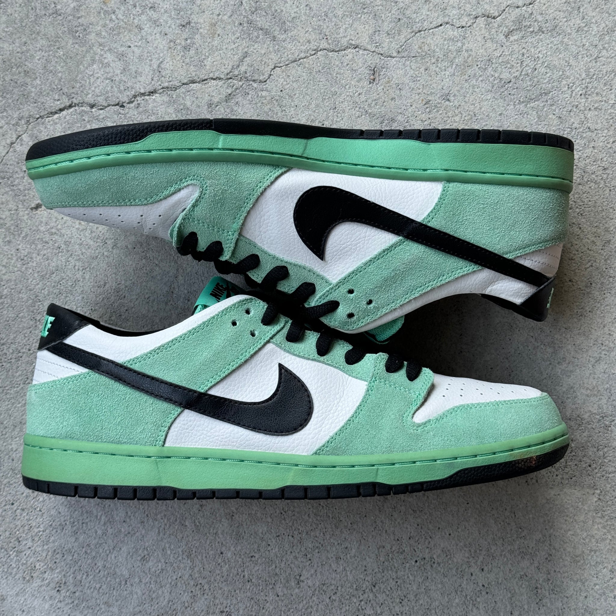 13 US - NIKE SB DUNK LOW SEA CRYSTAL W BOX 2016