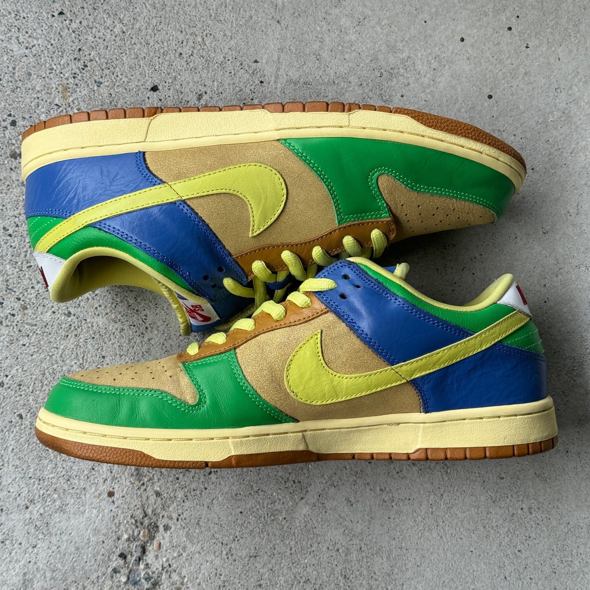 12 US - NIKE SB DUNK LOW BROOKLYN PROJECTS W BOX 2009