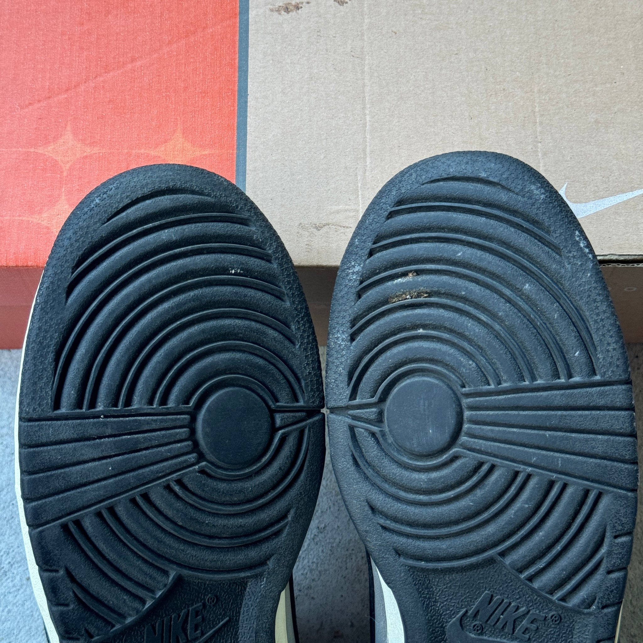 9 US - NIKE DUNK LOW HAZE W BOX 2003