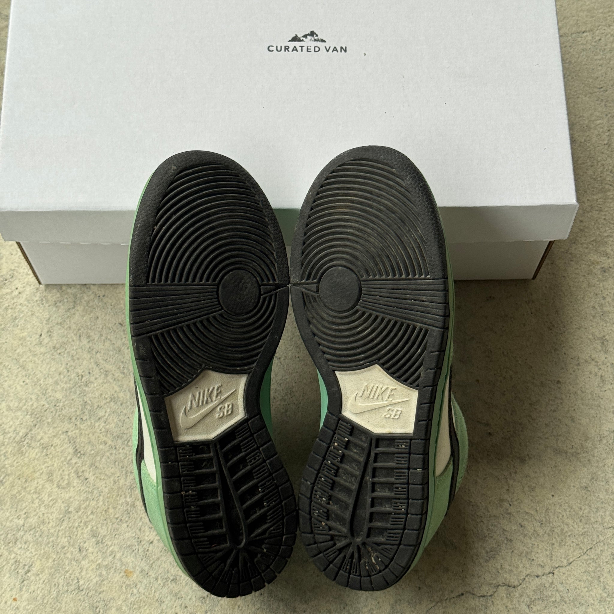 6 US - NIKE SB DUNK LOW SEA CRYSTAL 2016