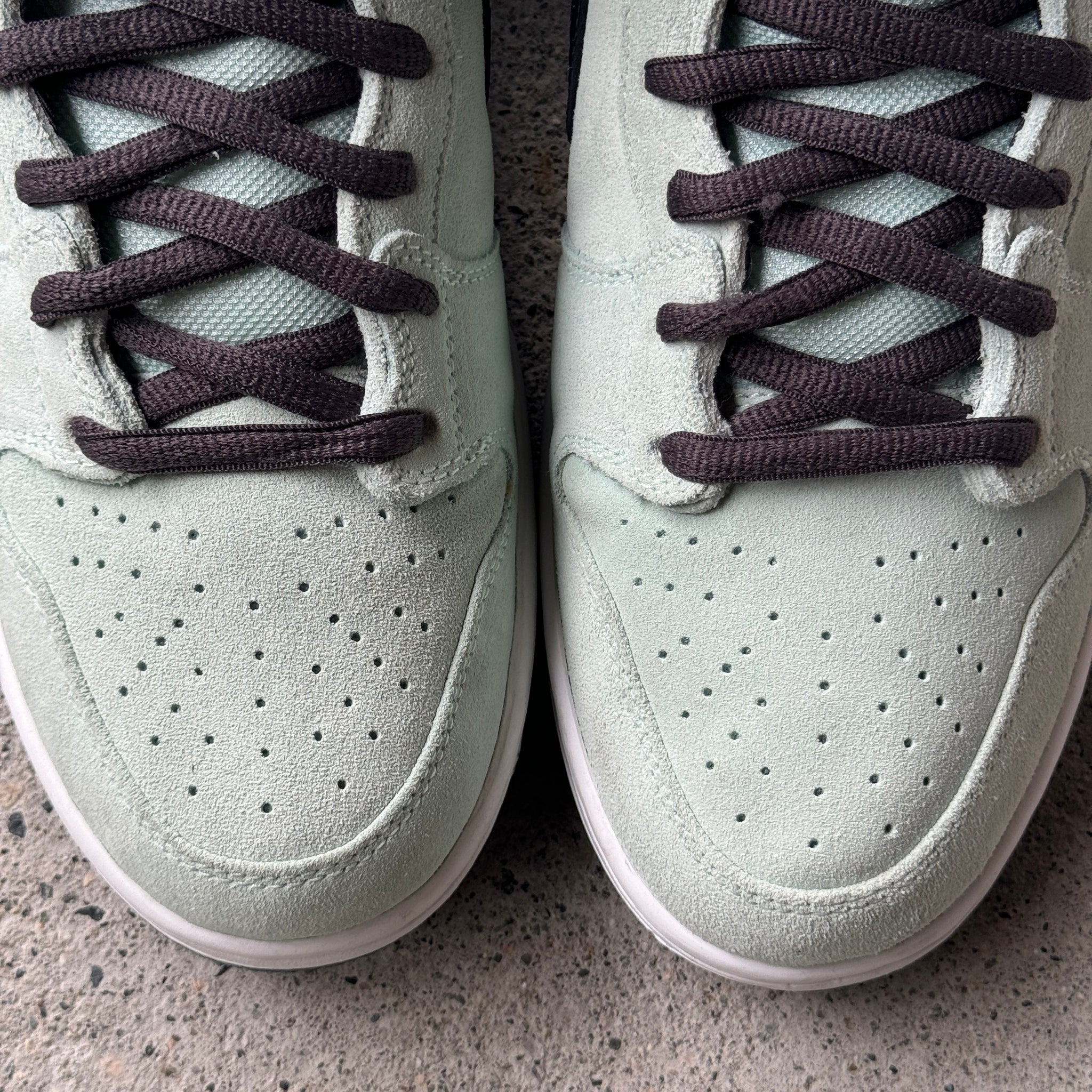 13 US - NIKE SB DUNK MID SEA CRYSTAL W BOX 2009