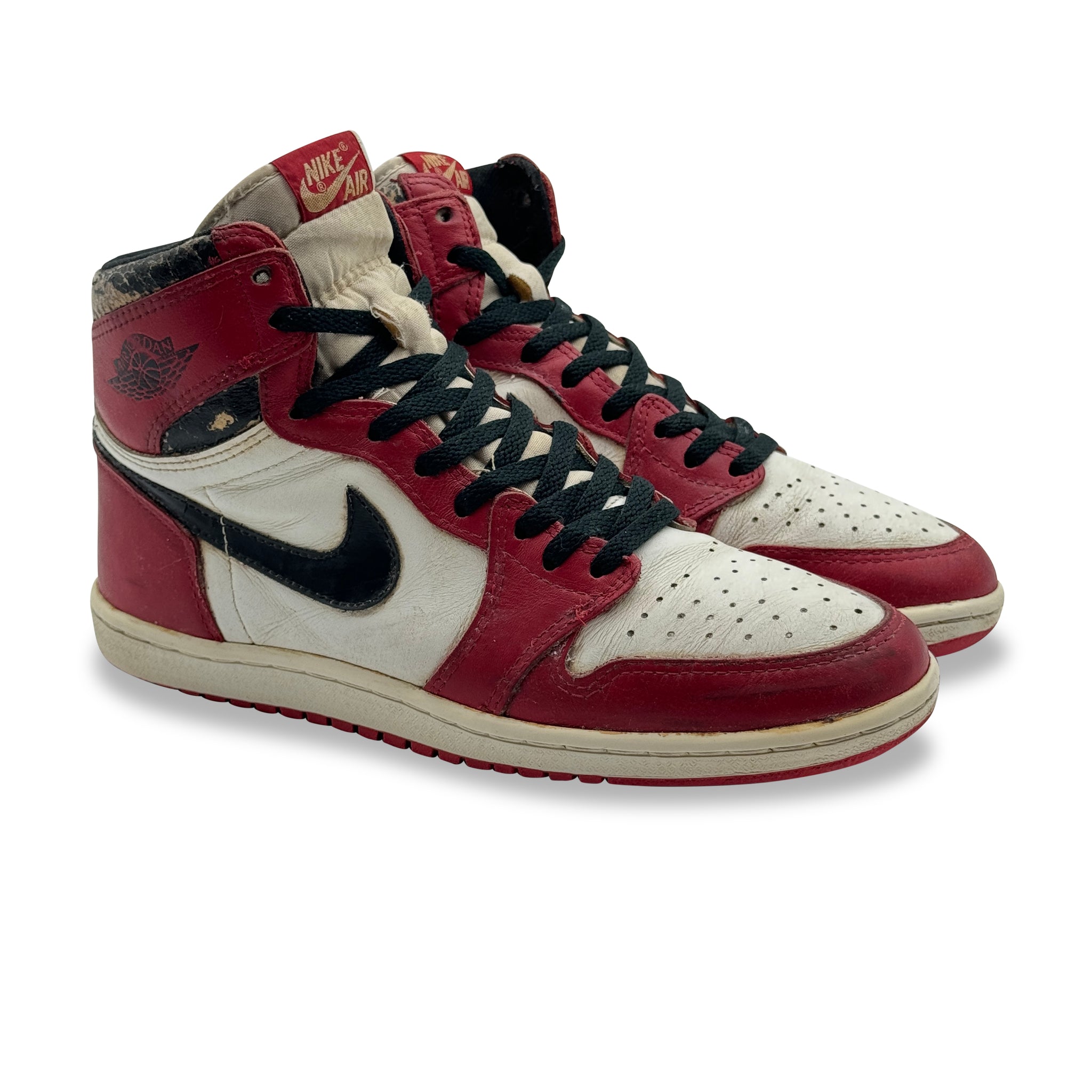 10 US - JORDAN 1 CHICAGO 1985
