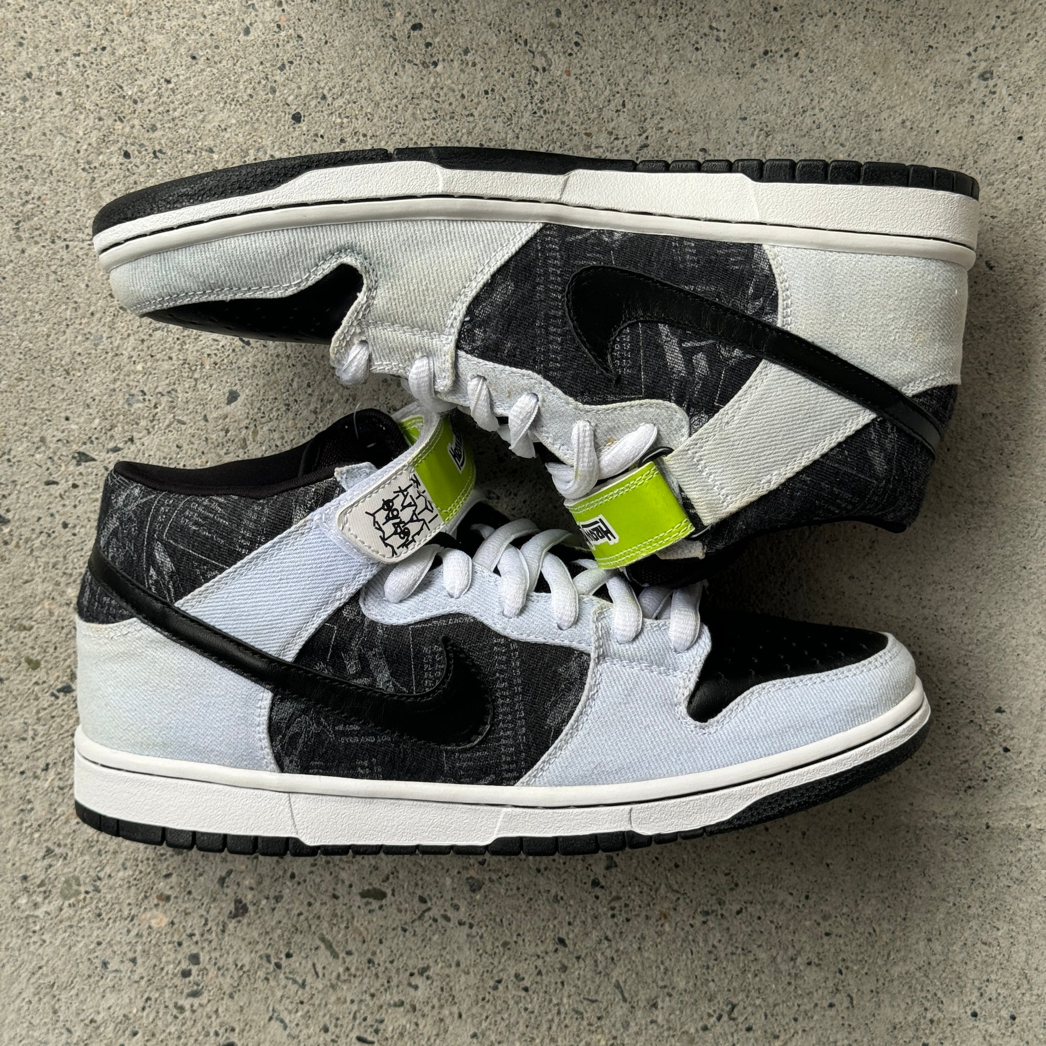 9.5 US - DS NIKE SB DUNK MID HEAVY MENTAL SKATE MENTAL W BOX 2007