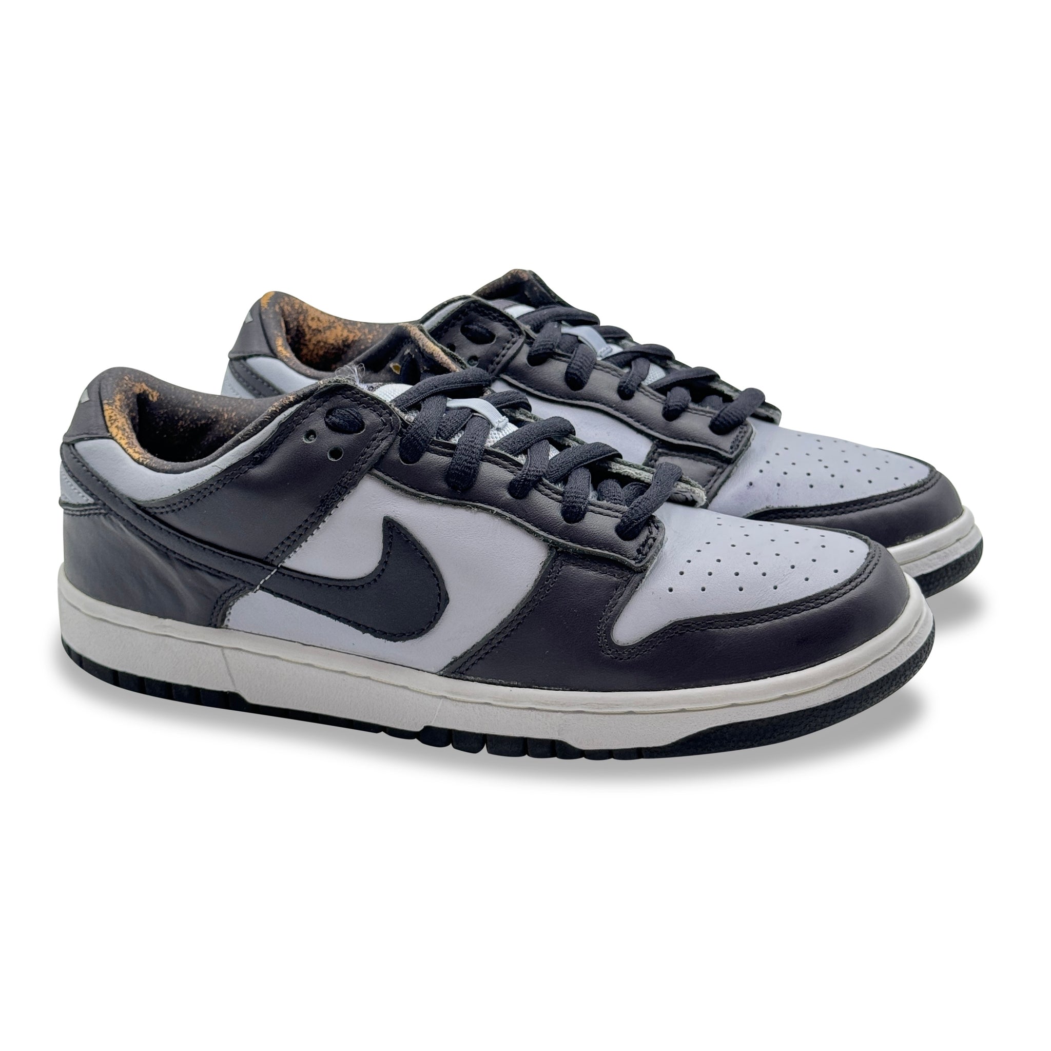 11W/9.5M - NIKE DUNK LOW PRO B CAVE PURPLE W BOX 2002