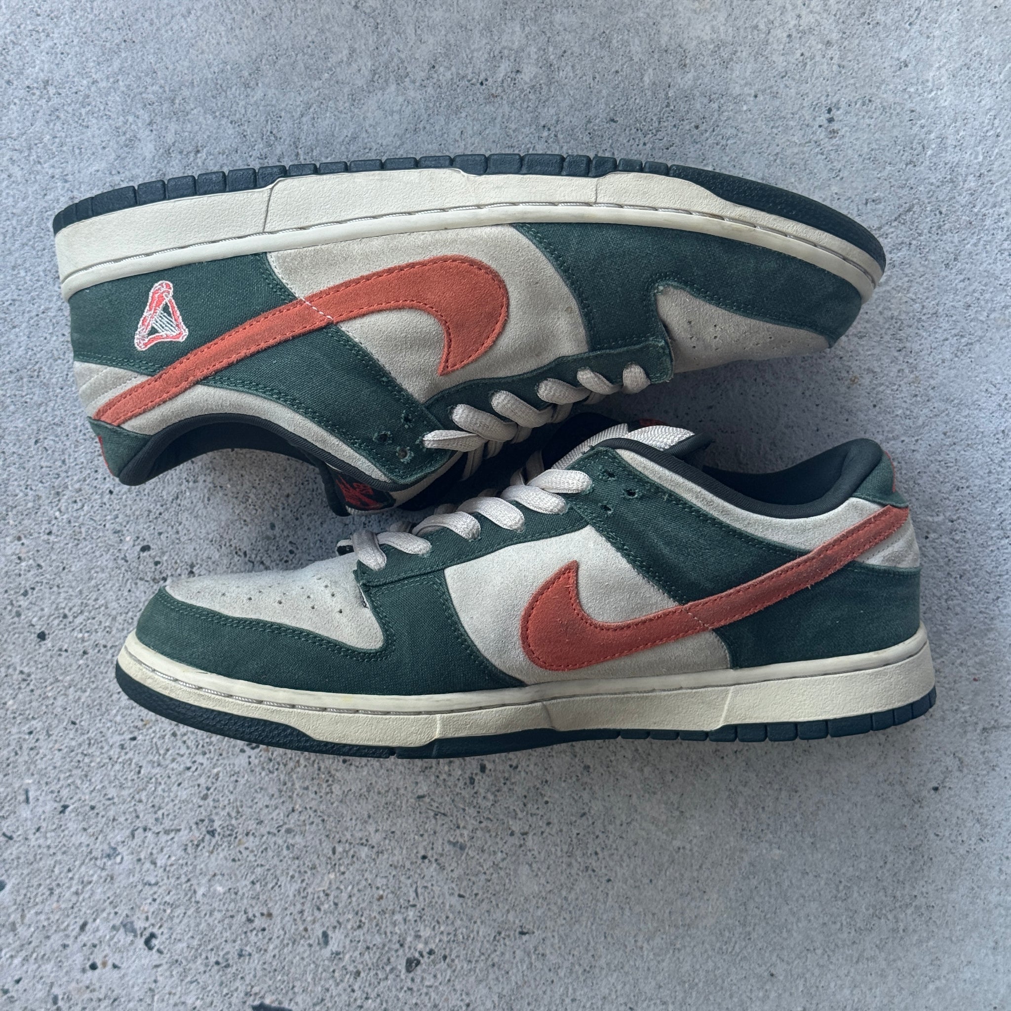 11 US - NIKE SB DUNK ERIE 2006