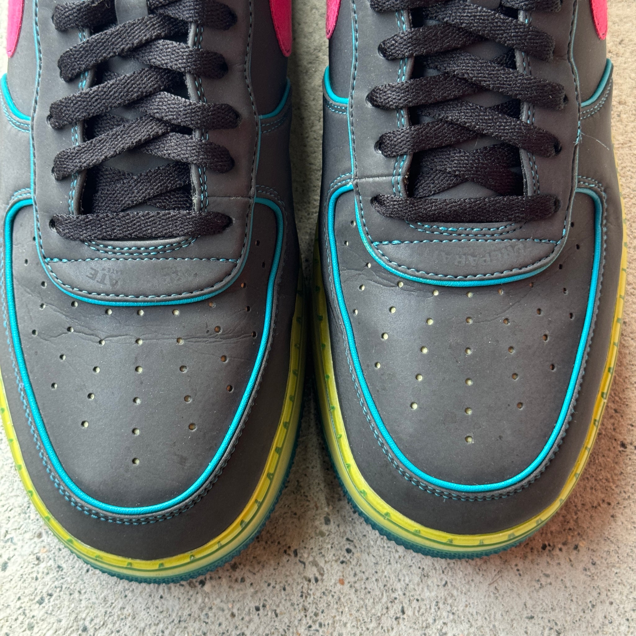 12.5 US - NIKE AIR FORCE 1 PRO BOWL LA FAMILIA F&F SAMPLE W BOX 2012