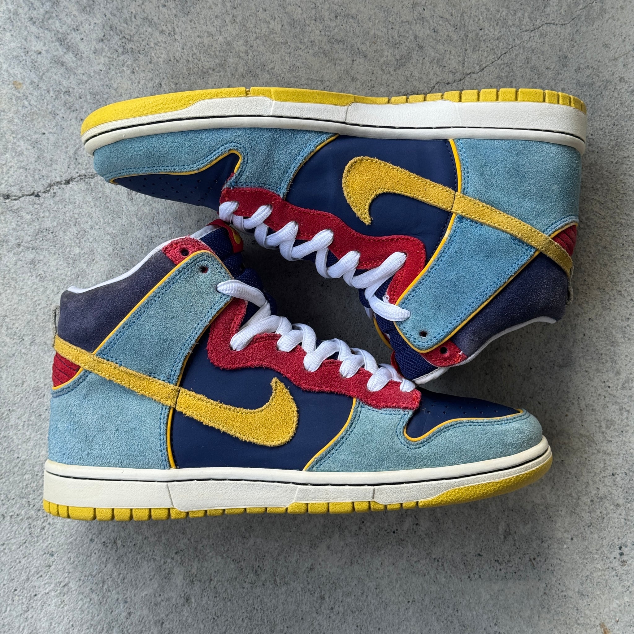 8.5 US - NIKE SB DUNK HIGH PACMAN 2009