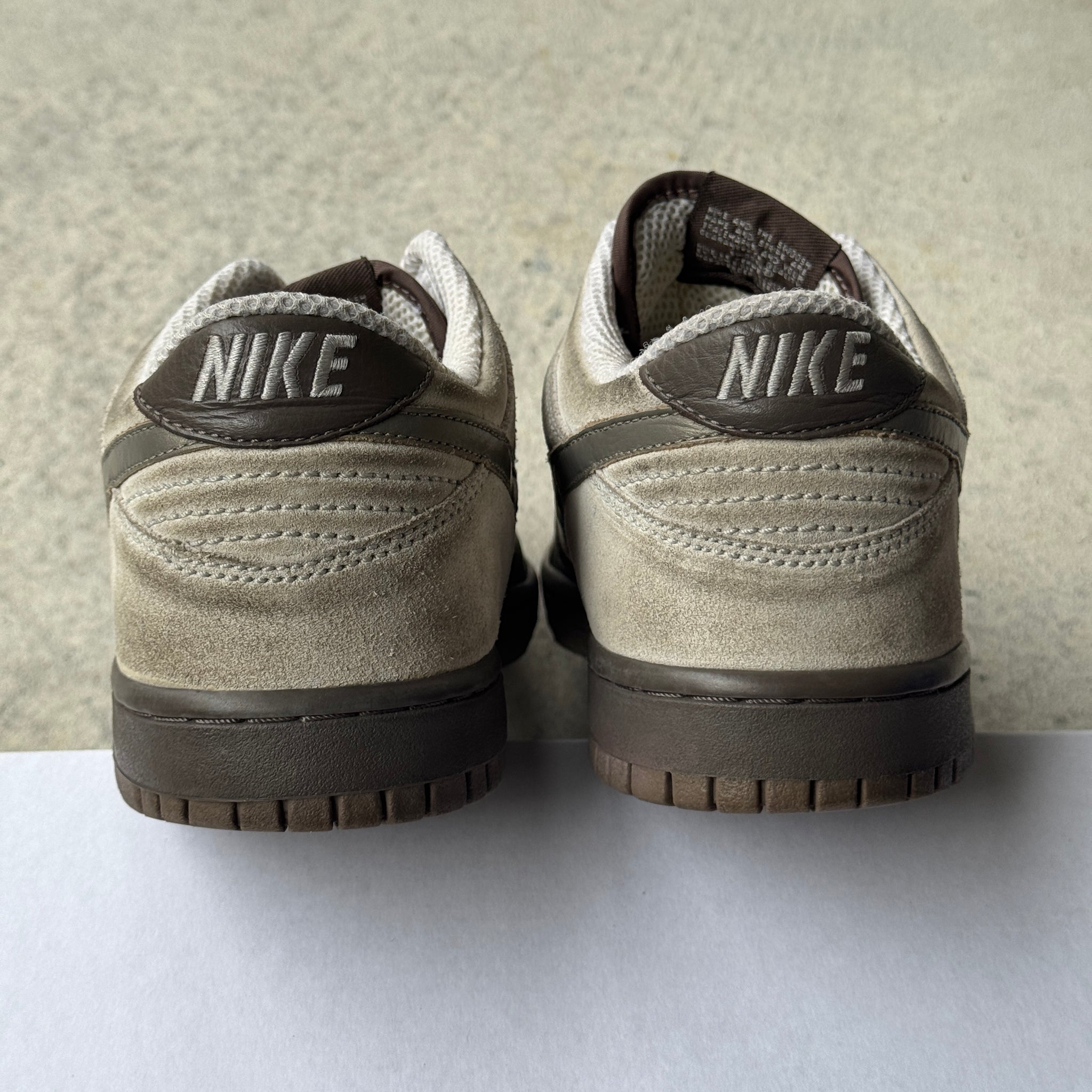 11 US - NIKE DUNK LOW CL GRAY 2006