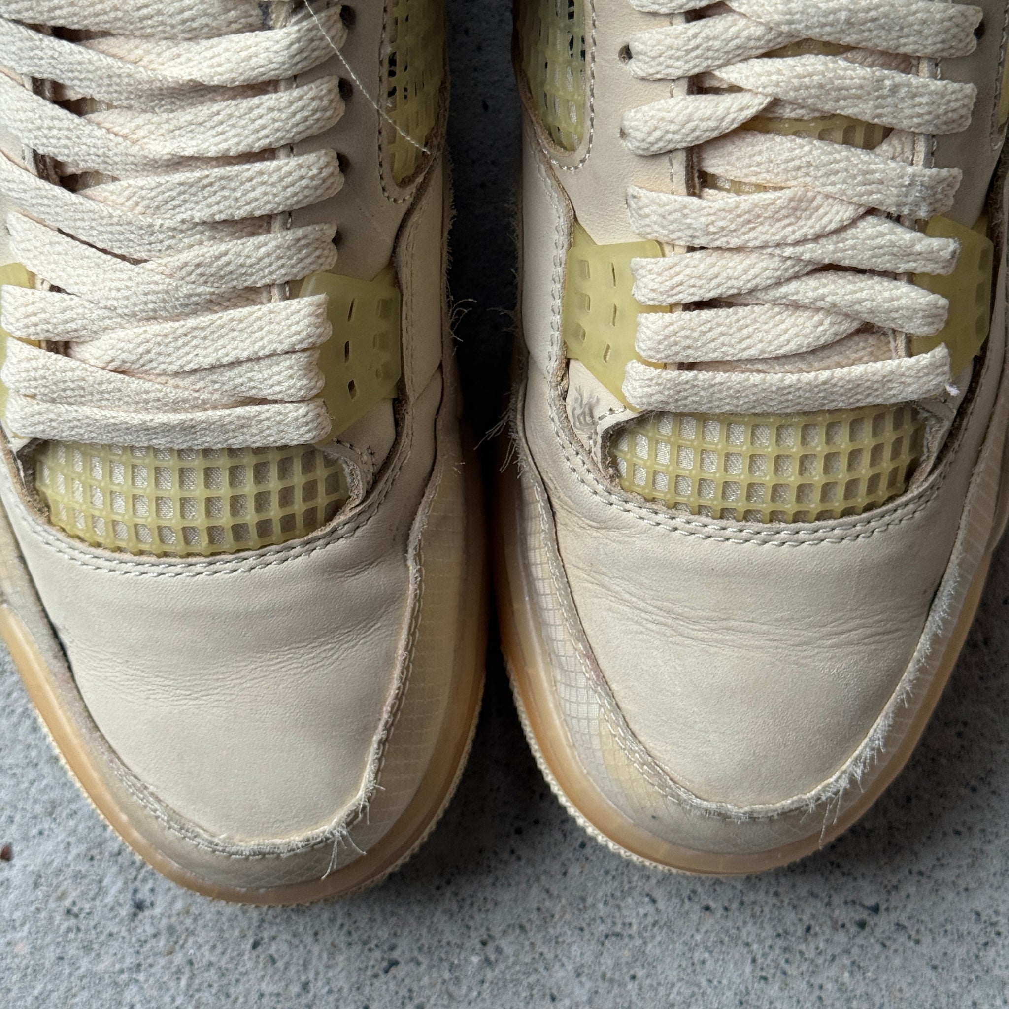 9.5W/8M US - JORDAN 4 OFF WHITE SAIL 2020