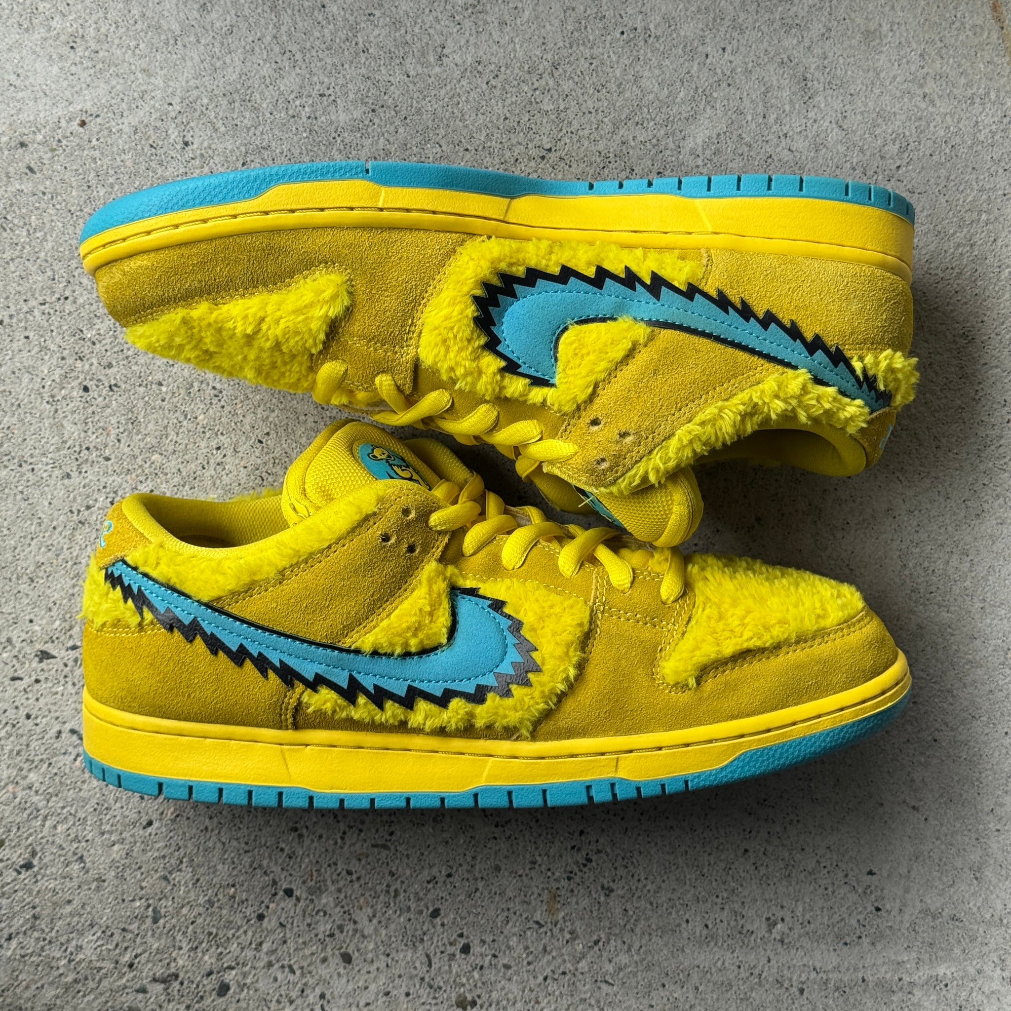 12 US - NIKE SB DUNK LOW GRATEFUL DEAD YELLOW 2020