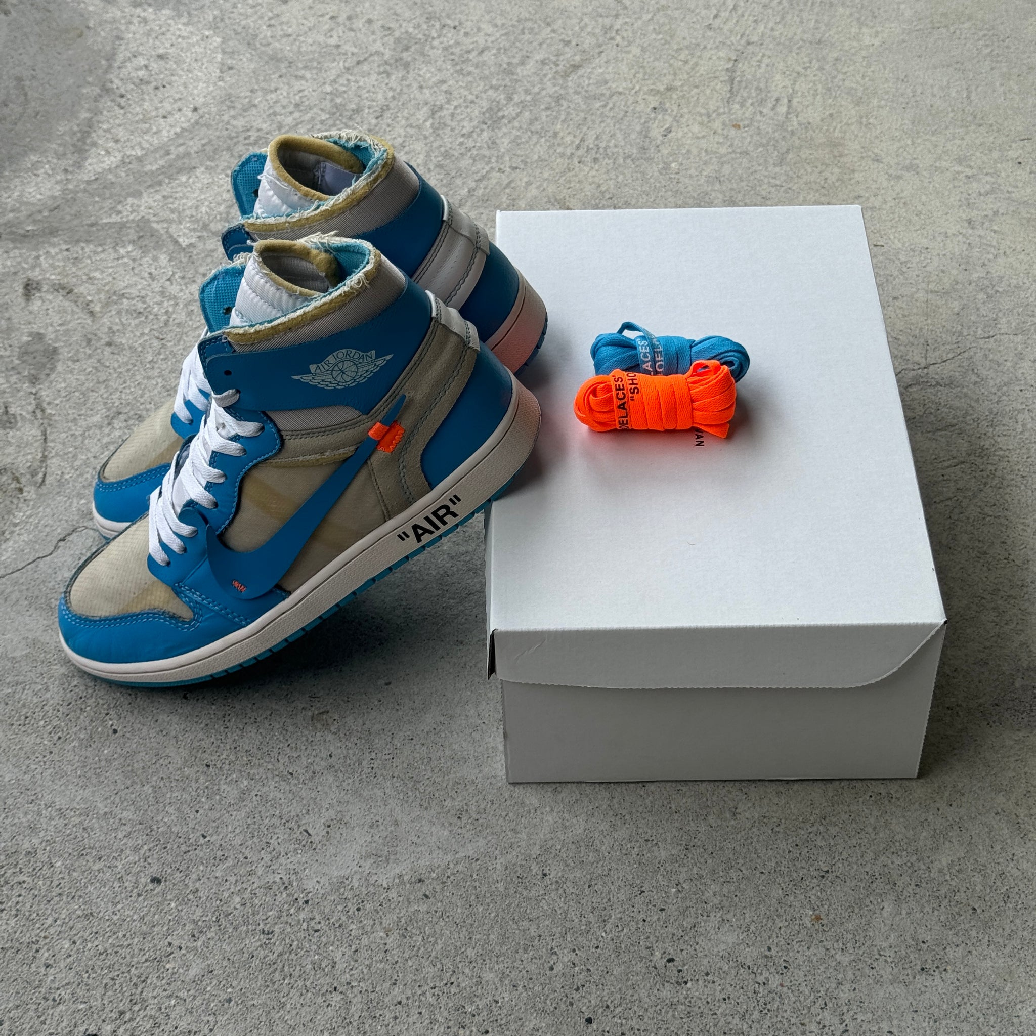 12 US - JORDAN 1 OFF WHITE UNC 2018
