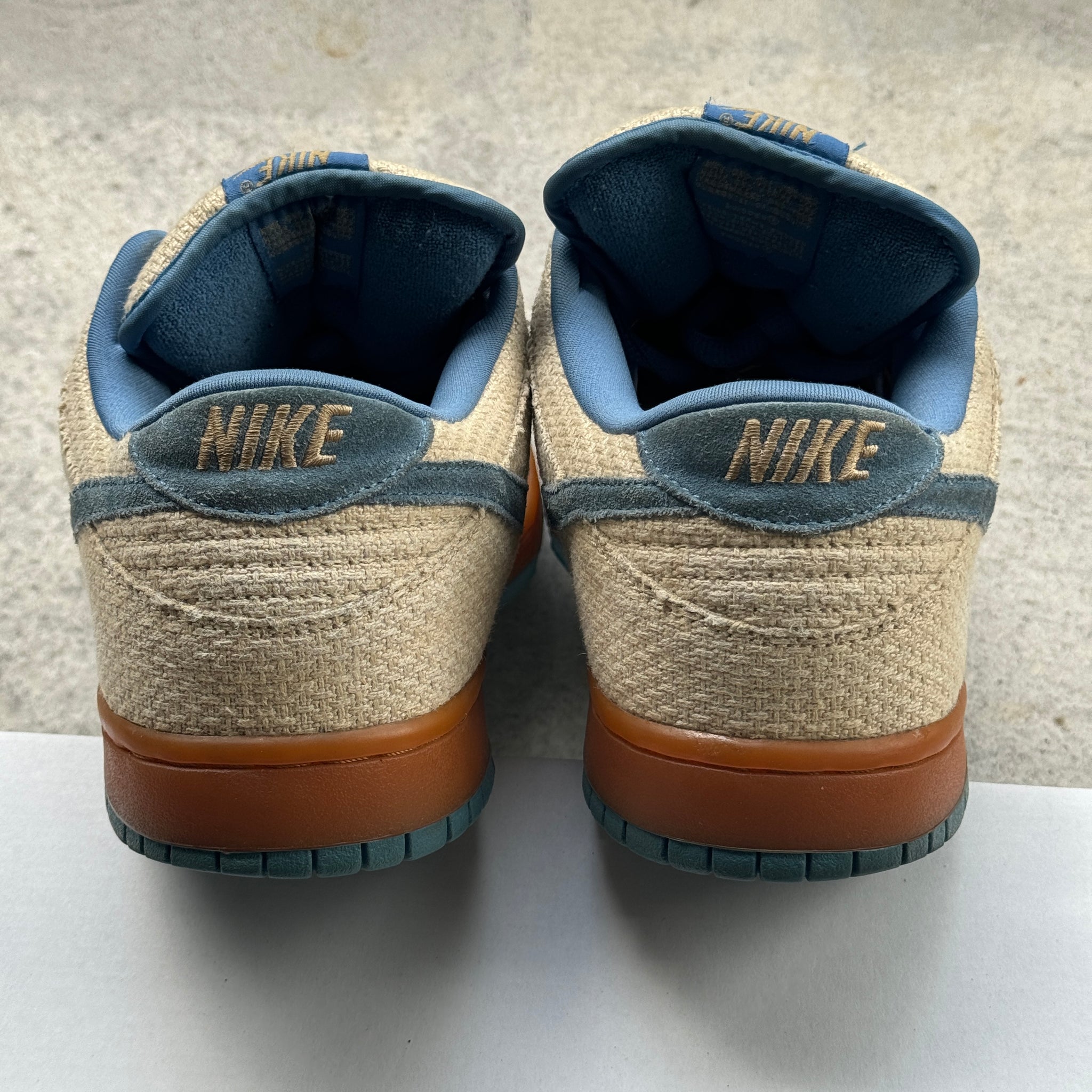 13 US - NIKE SB DUNK LOW CASCADE HEMP 2004