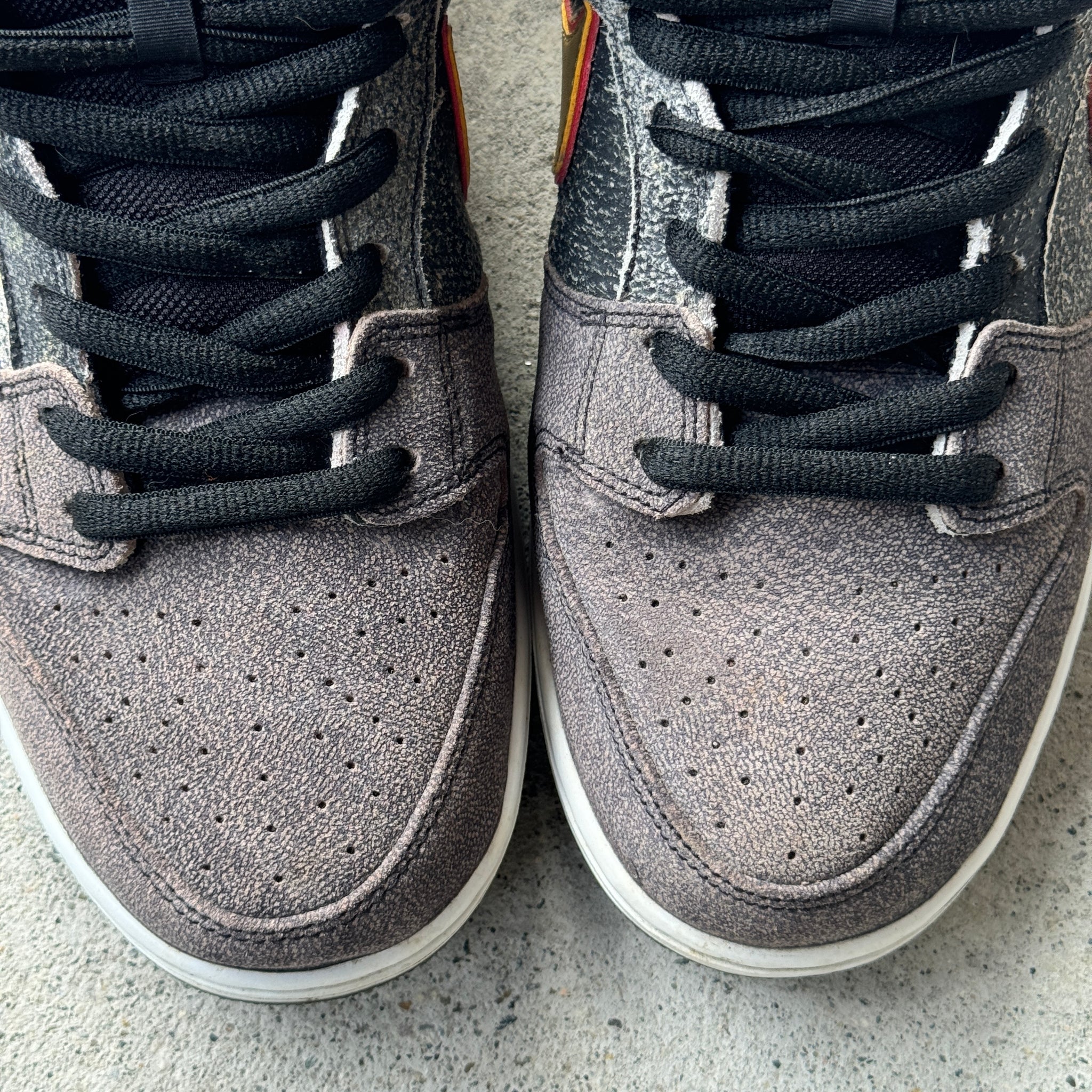13 US -  NIKE SB DUNK LOW BEIJING  2014