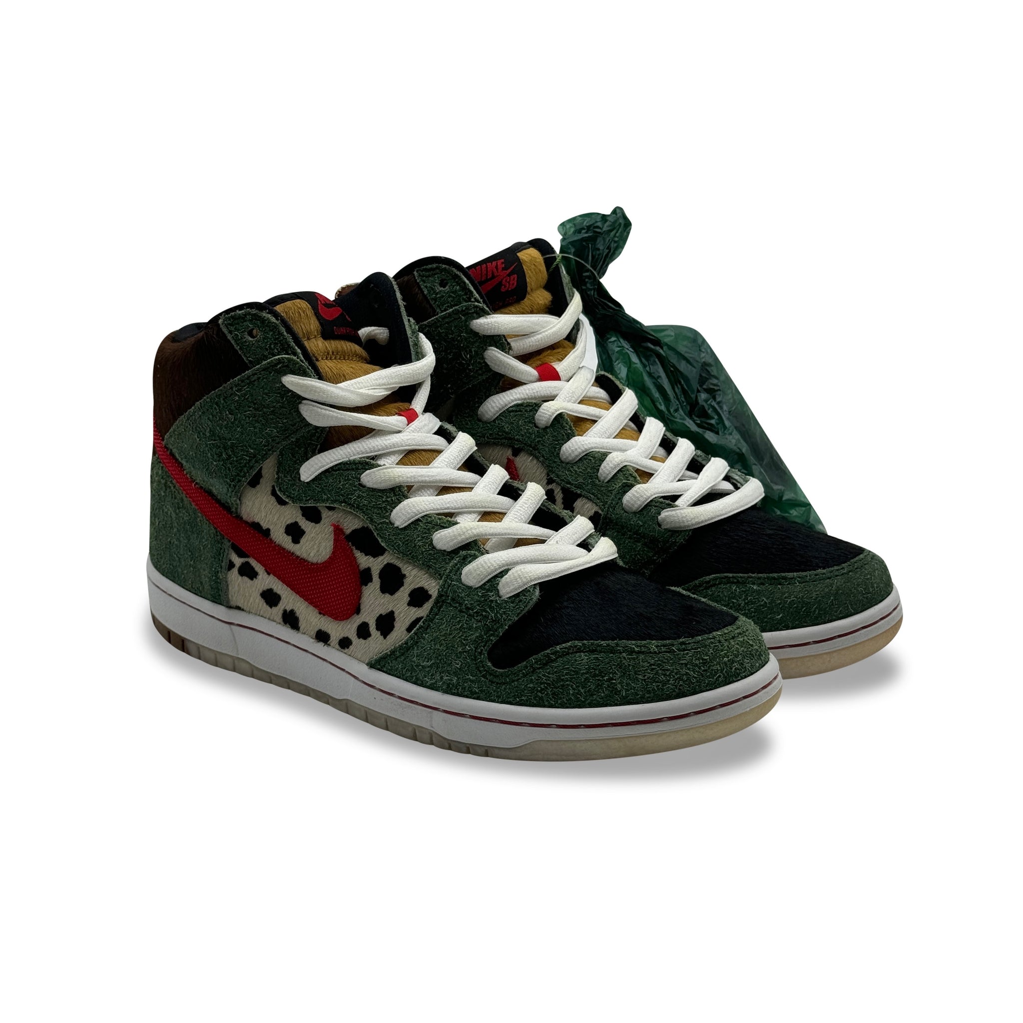 Nike sb dog walker dunk best sale