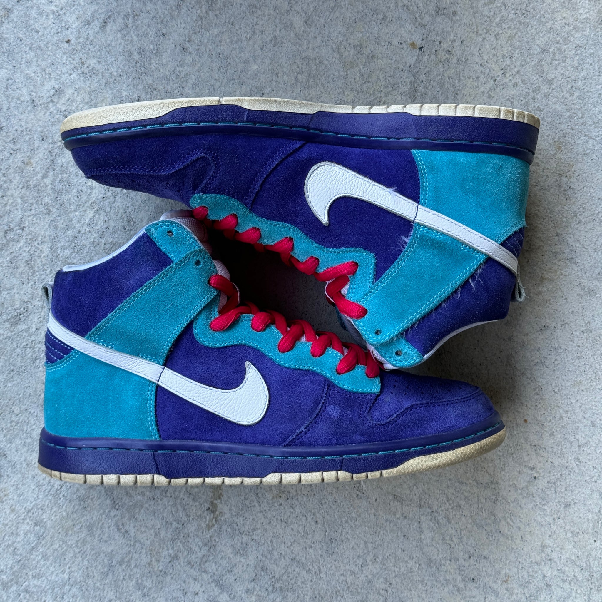 8.5 US - NIKE SB DUNK HIGH OCEANIC AIRLINES 2010