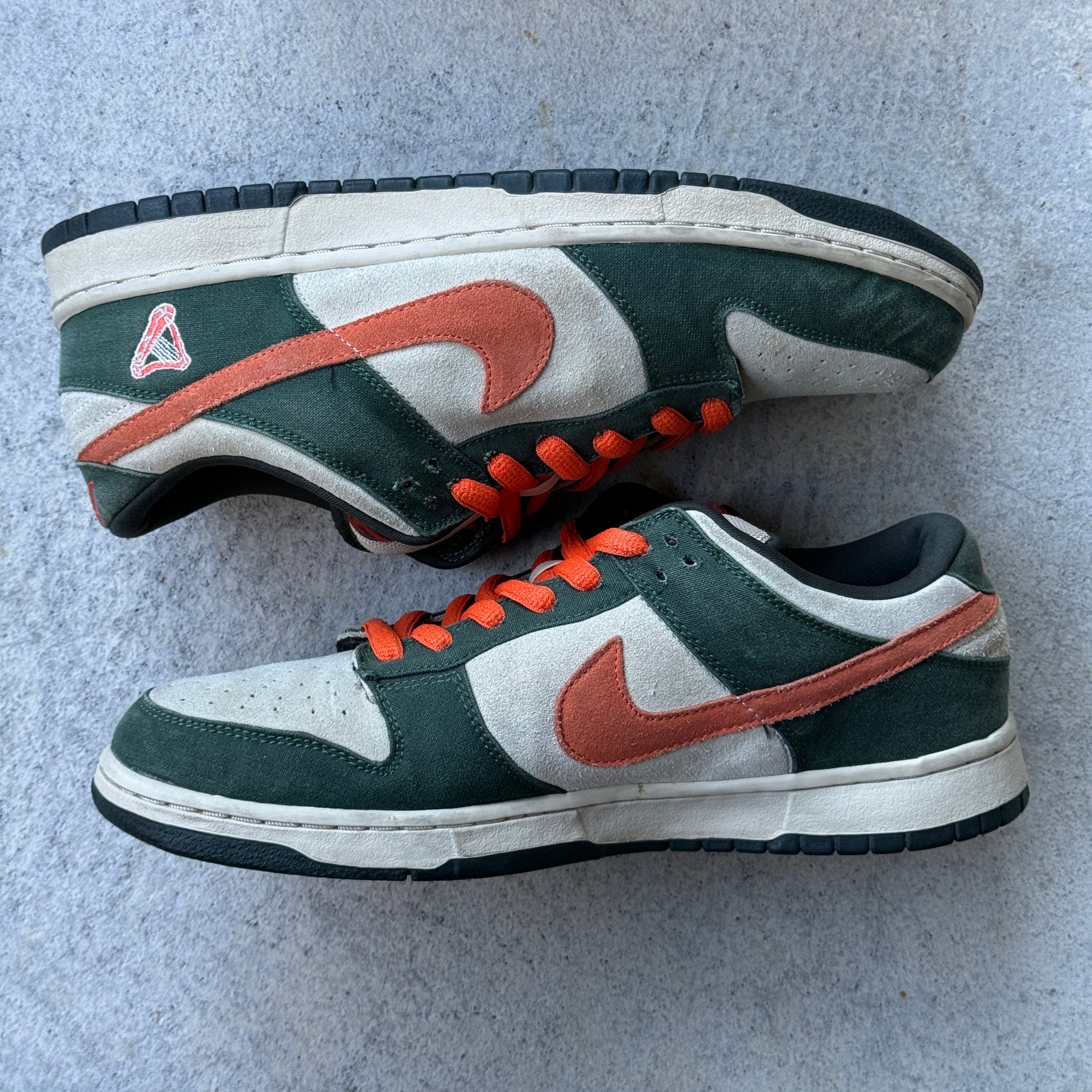 12 US - NIKE SB DUNK LOW ERIE 2006