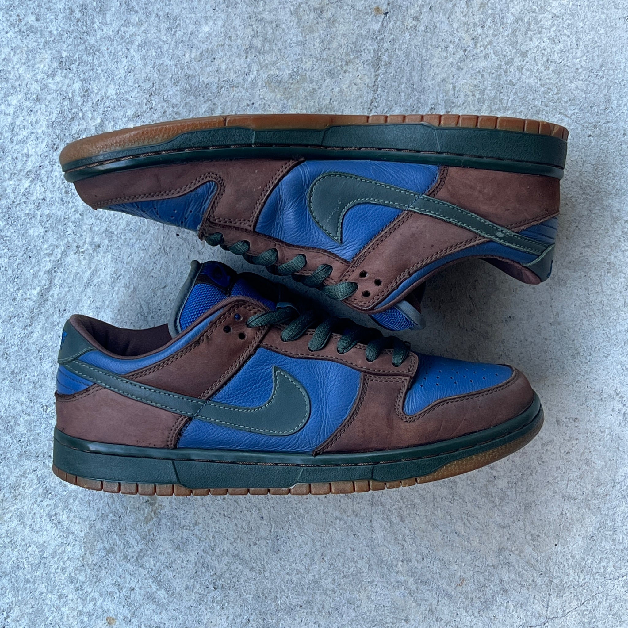 8.5 US - NIKE SB DUNK LOW BARF 2003