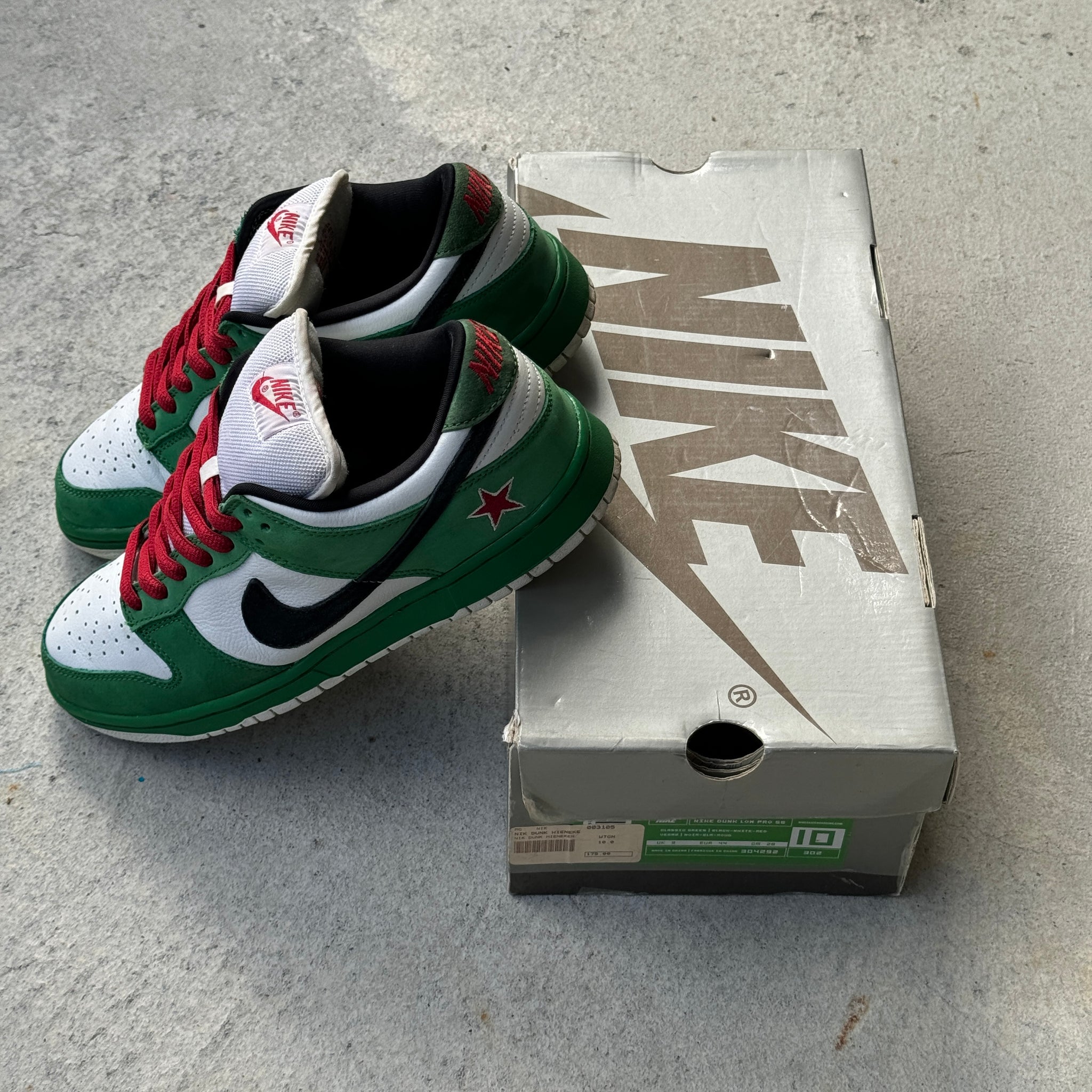 10 US - NIKE SB DUNK LOW HEINEKEN  W BOX 2003