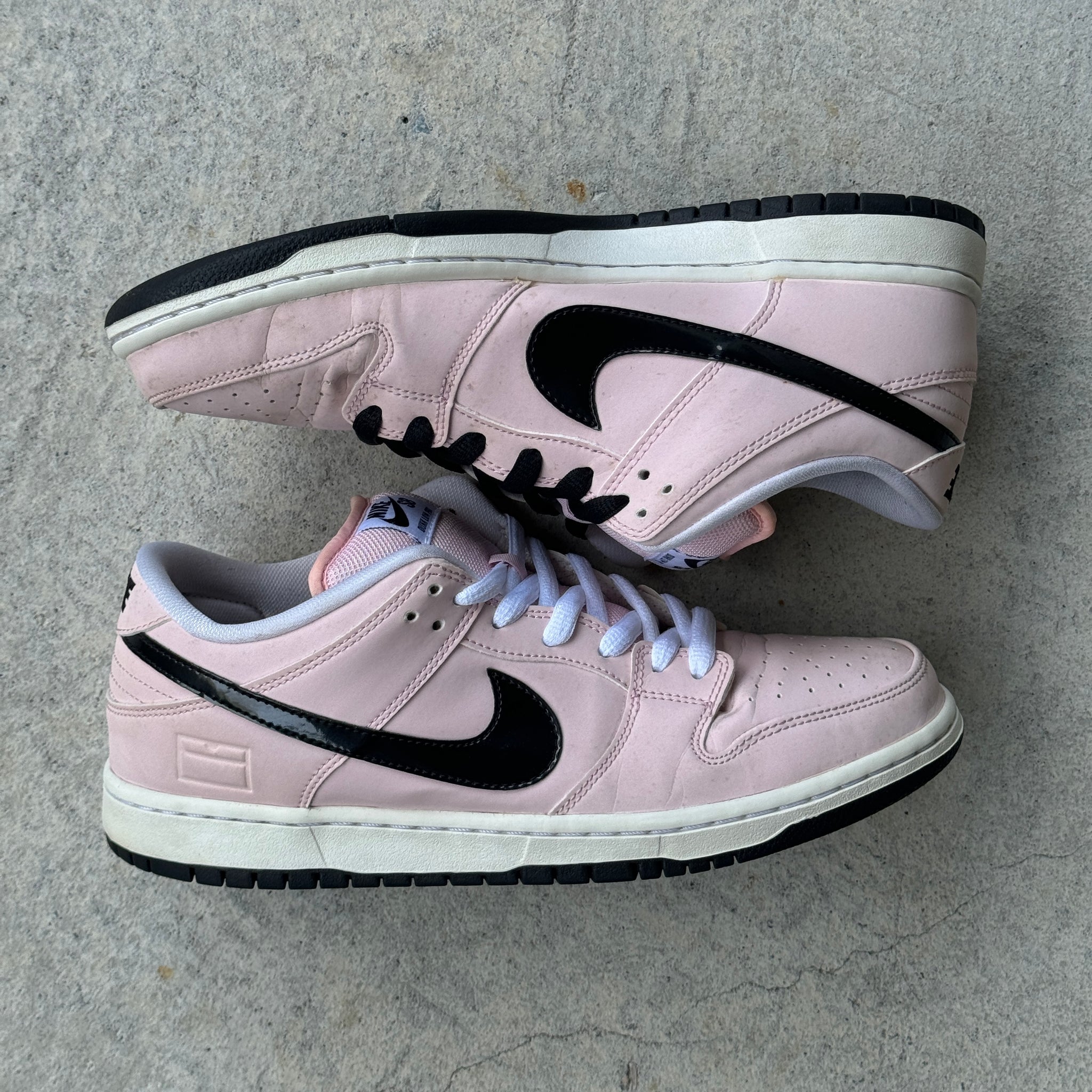 10 US - NIKE SB DUNK LOW PINK BOX 2016