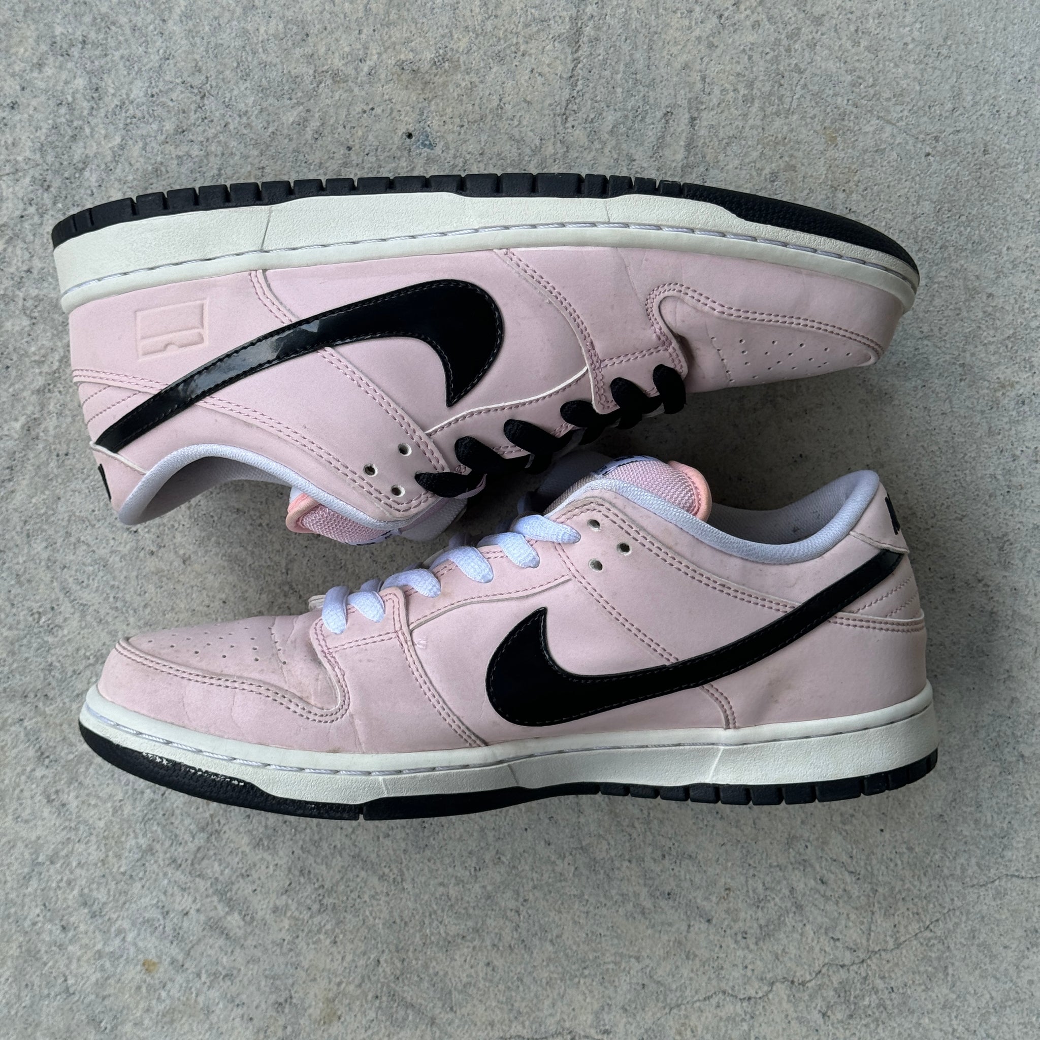 10 US - NIKE SB DUNK LOW PINK BOX 2016