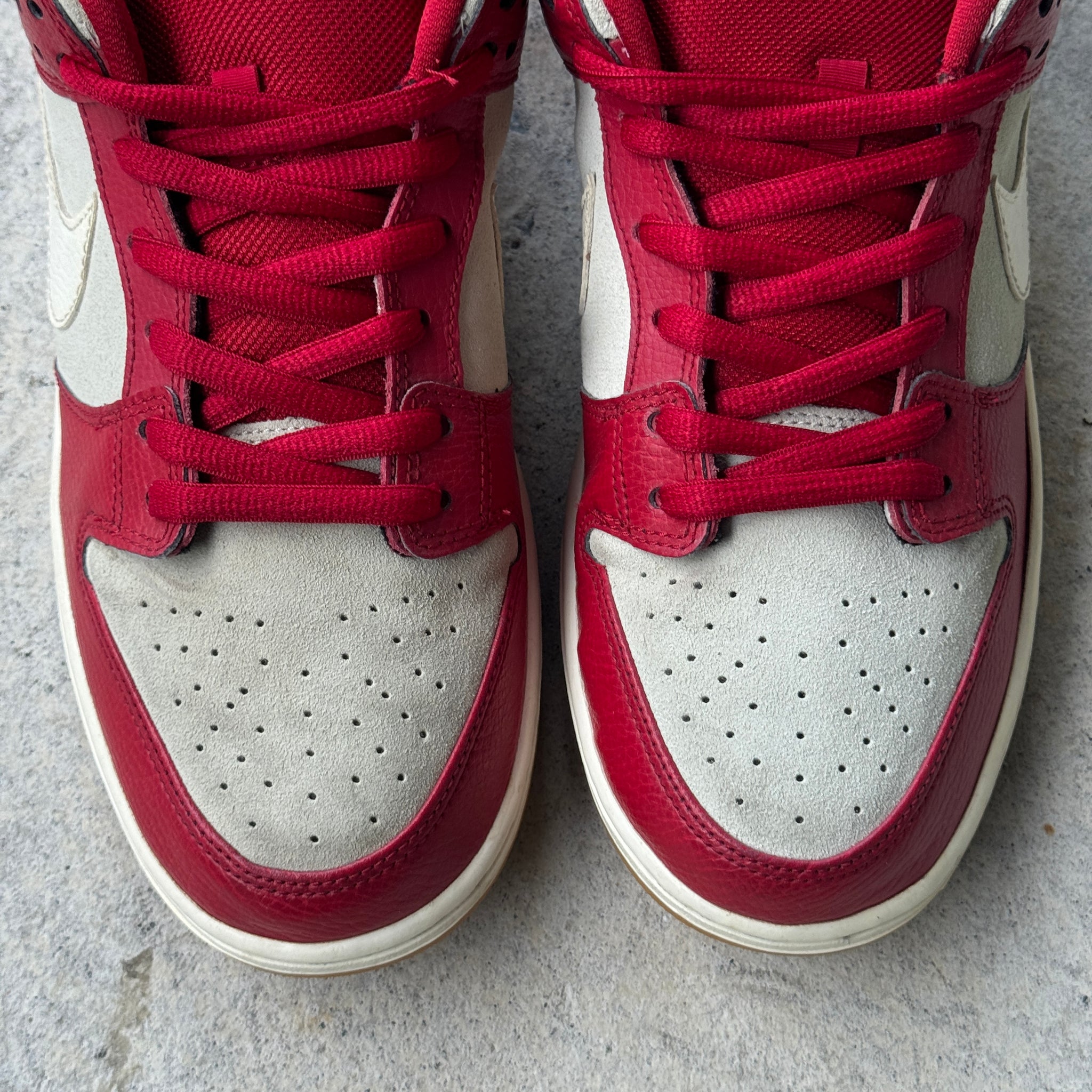 11.5 US - NIKE SB DUNK LOW VALENTINES 2012