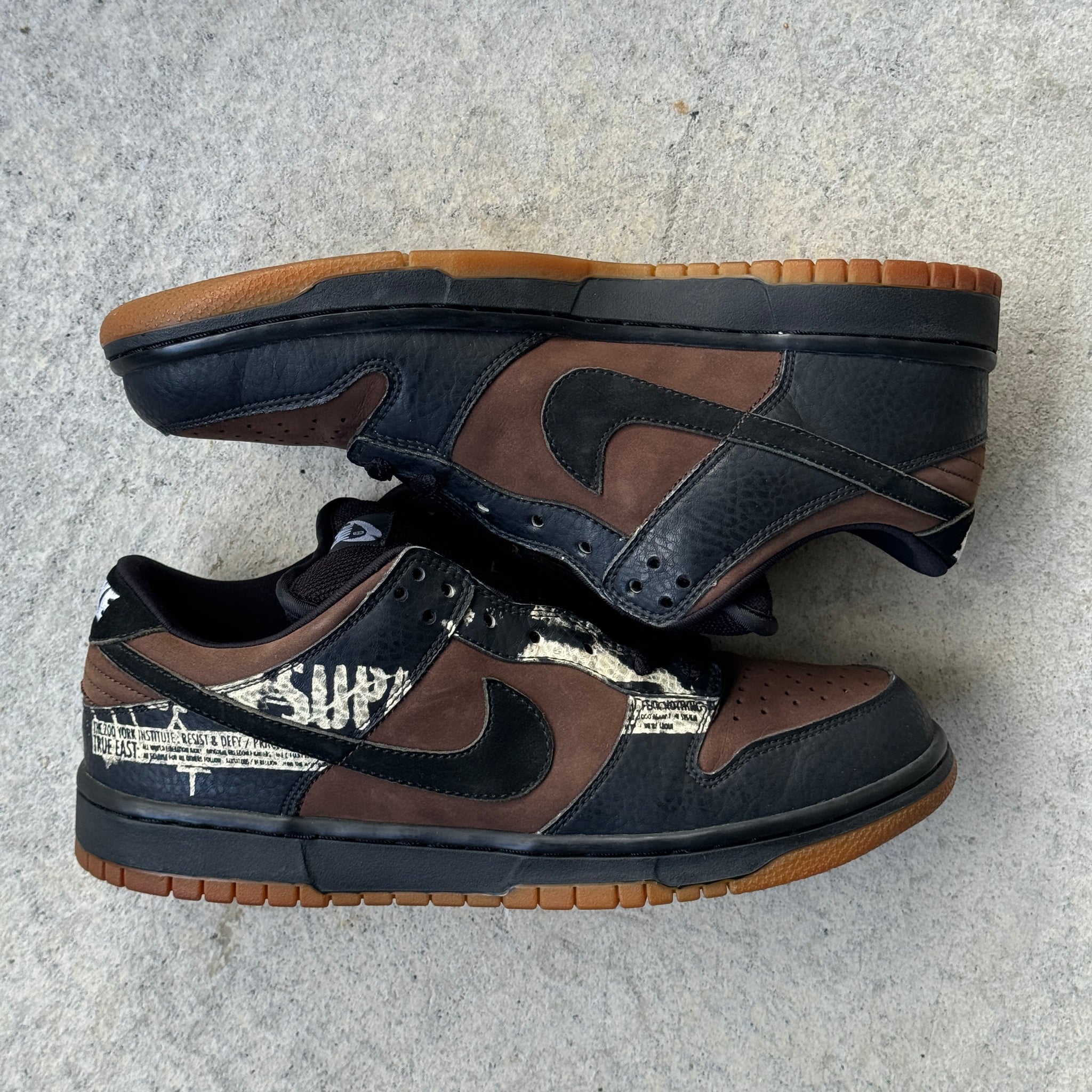 9 US - NIKE SB DUNK LOW ZOO YORK SAMPLE W BOX 2002