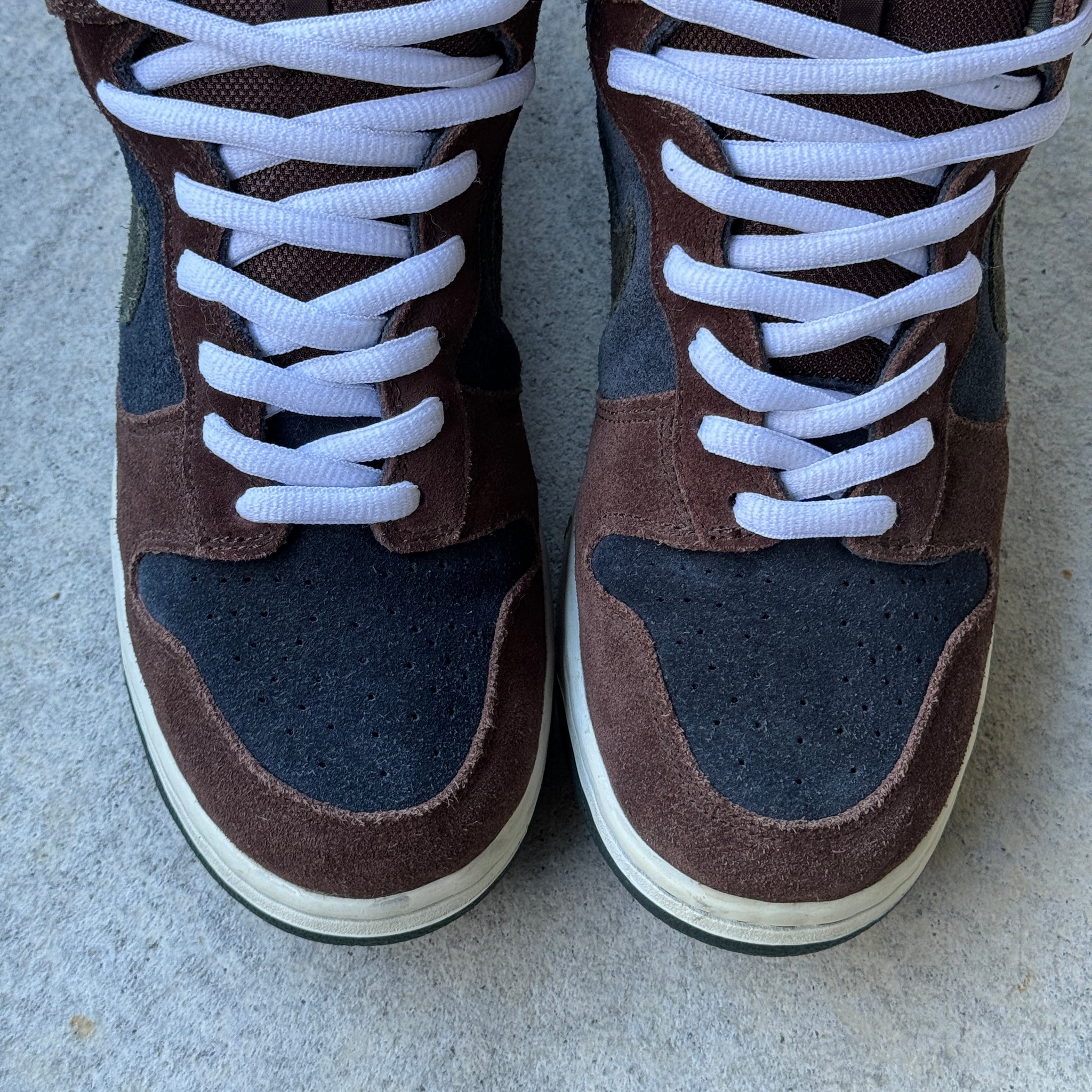 10.5 US - NIKE SB DUNK HIGH PAUL BROWN W BOX 2002