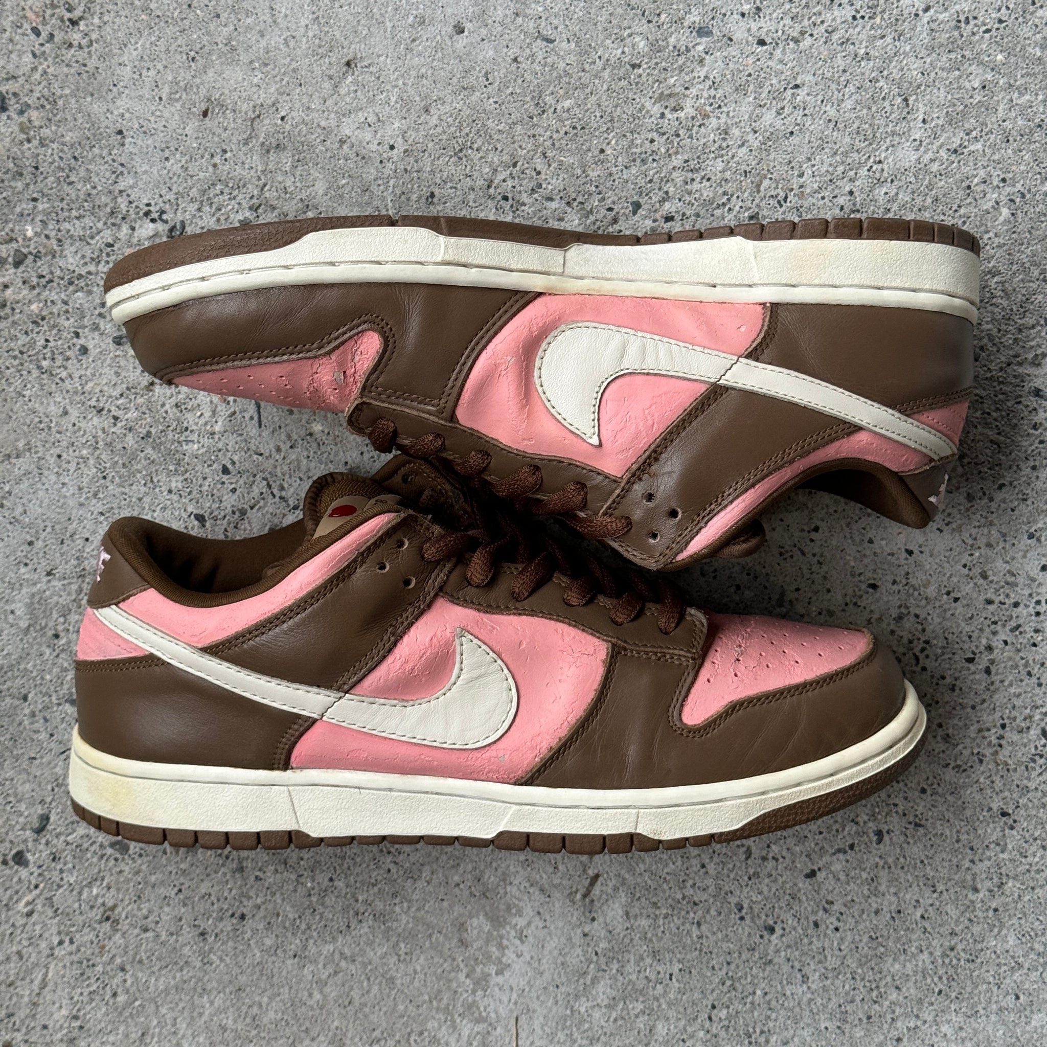 10.5 US - NIKE SB DUNK LOW STUSSY 2005