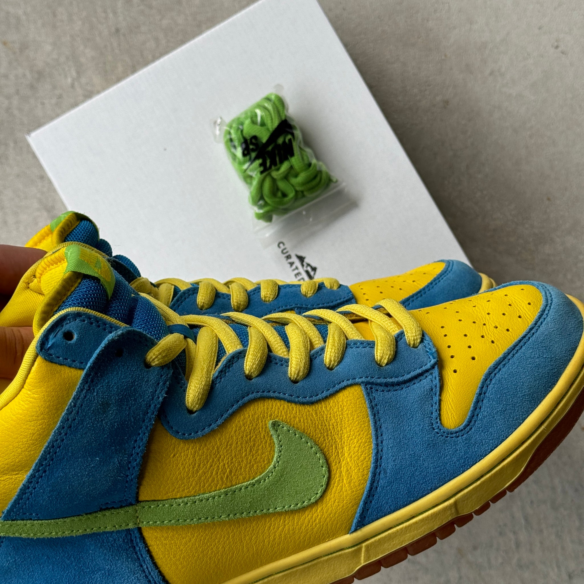 10.5 US - NIKE SB DUNK HIGH MARGE SIMPSON 2008